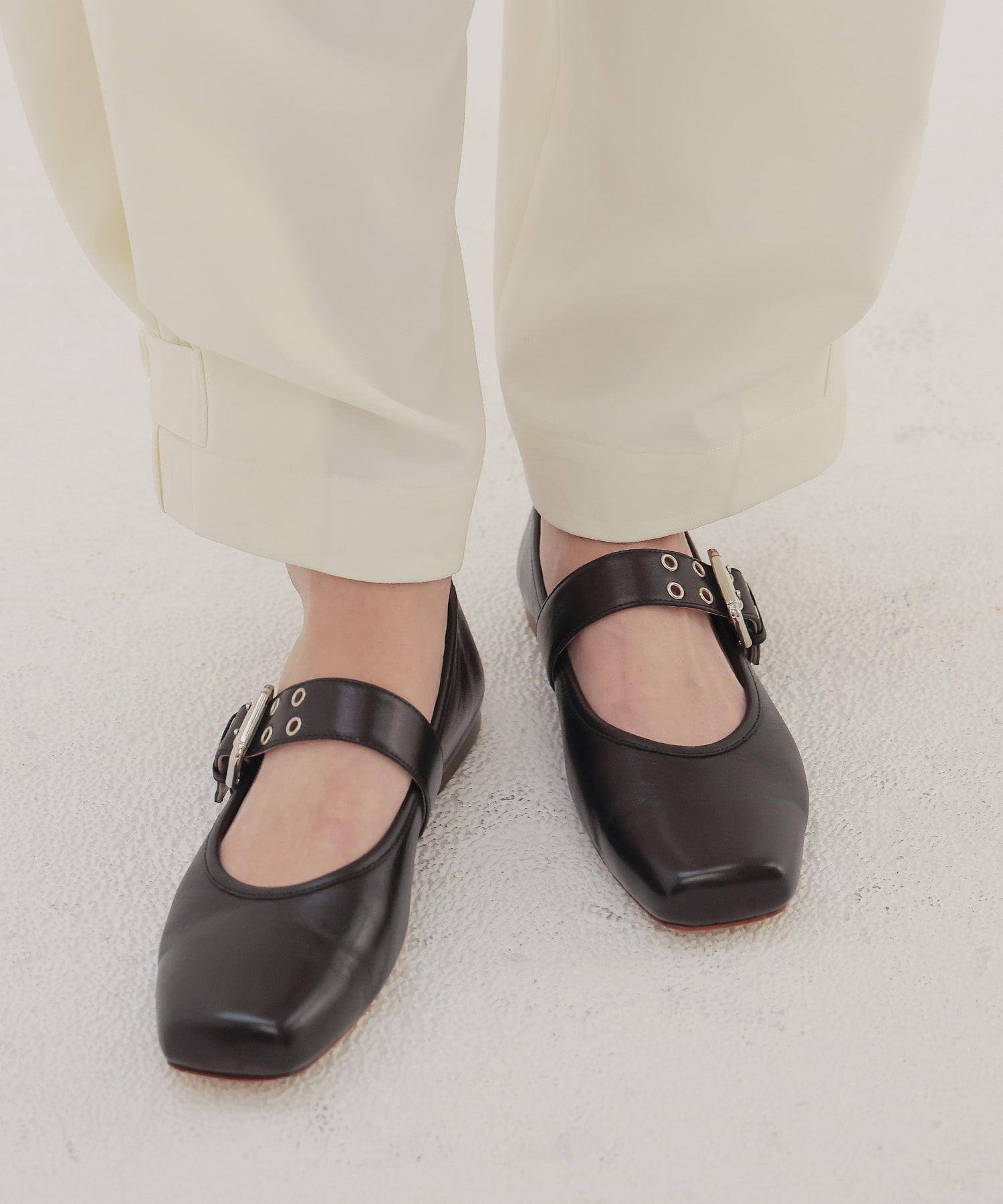 ＜FABIO RUSCONI＞metal buckle mary jane