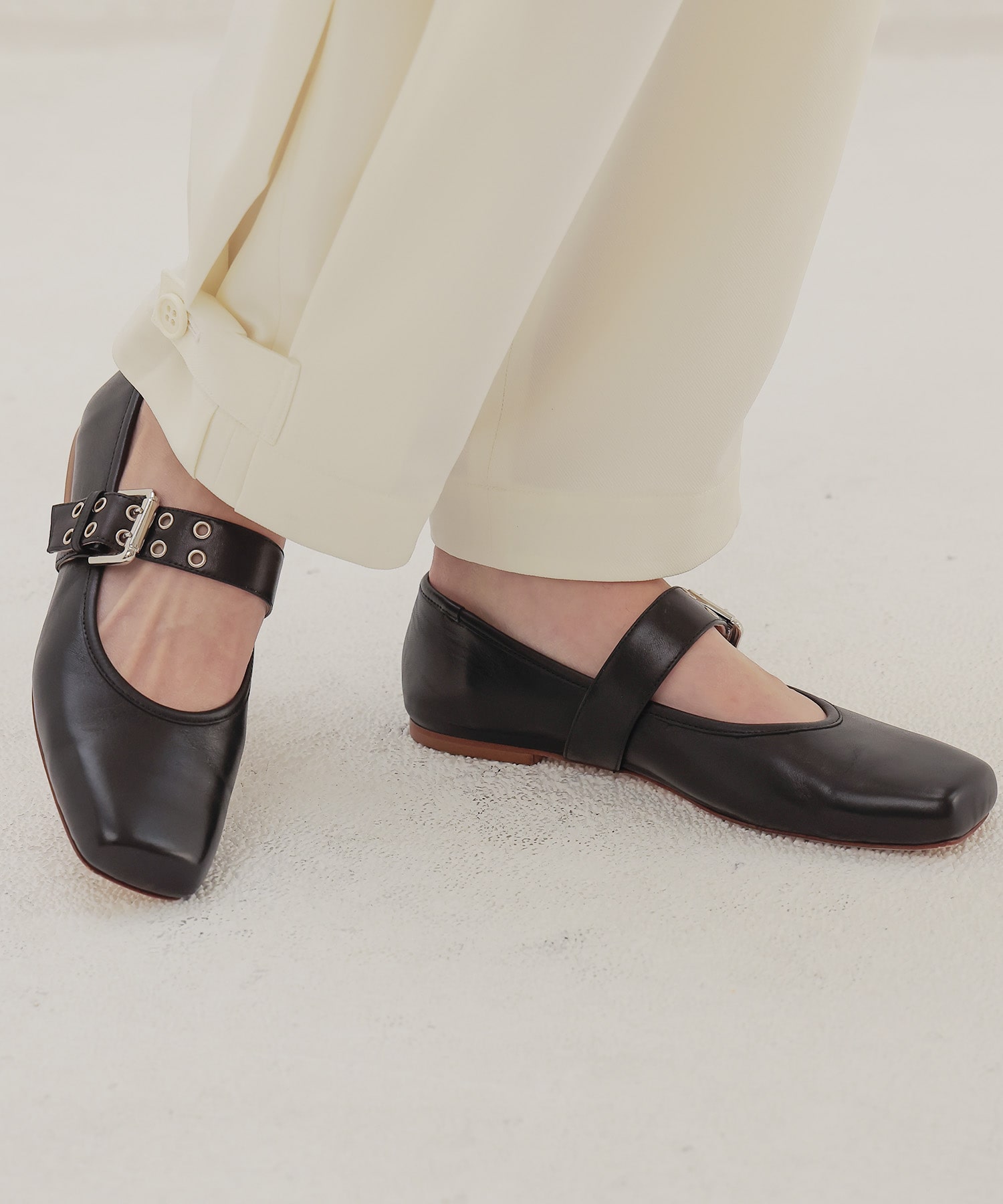 ＜FABIO RUSCONI＞metal buckle mary jane