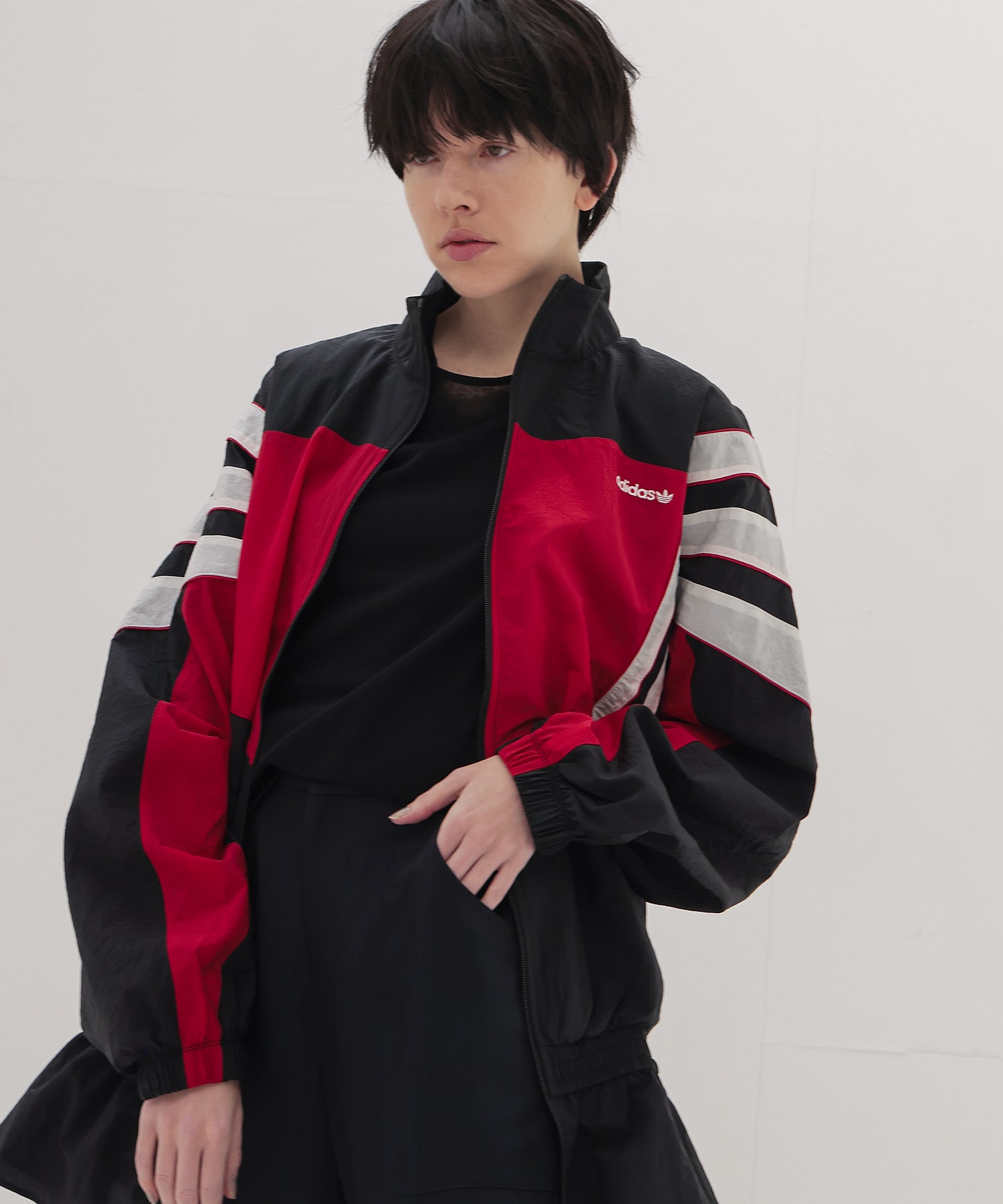 ＜adidas originals＞SANTIAGO WOVEN TRACK TOP