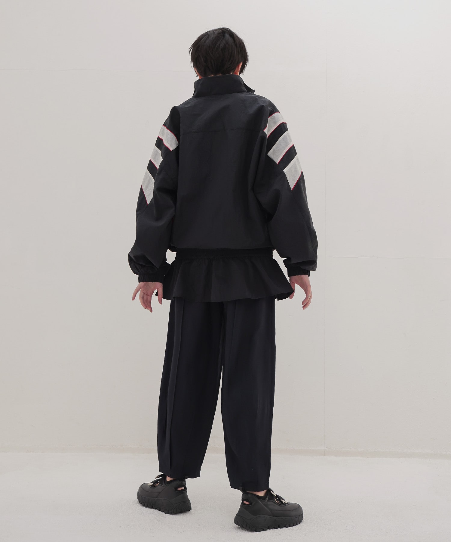 ＜adidas originals＞SANTIAGO WOVEN TRACK TOP