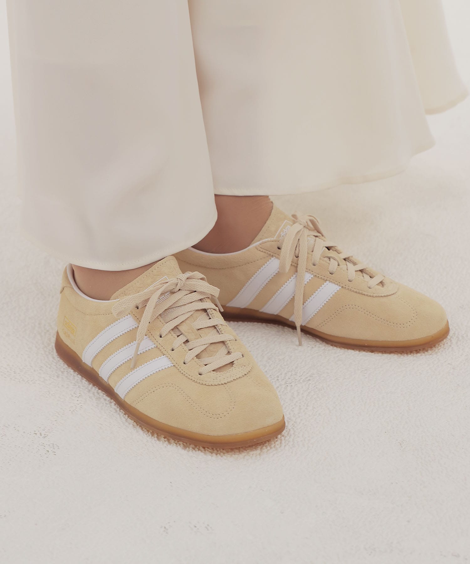 ＜adidas originals＞GAZELLE LO PRO W