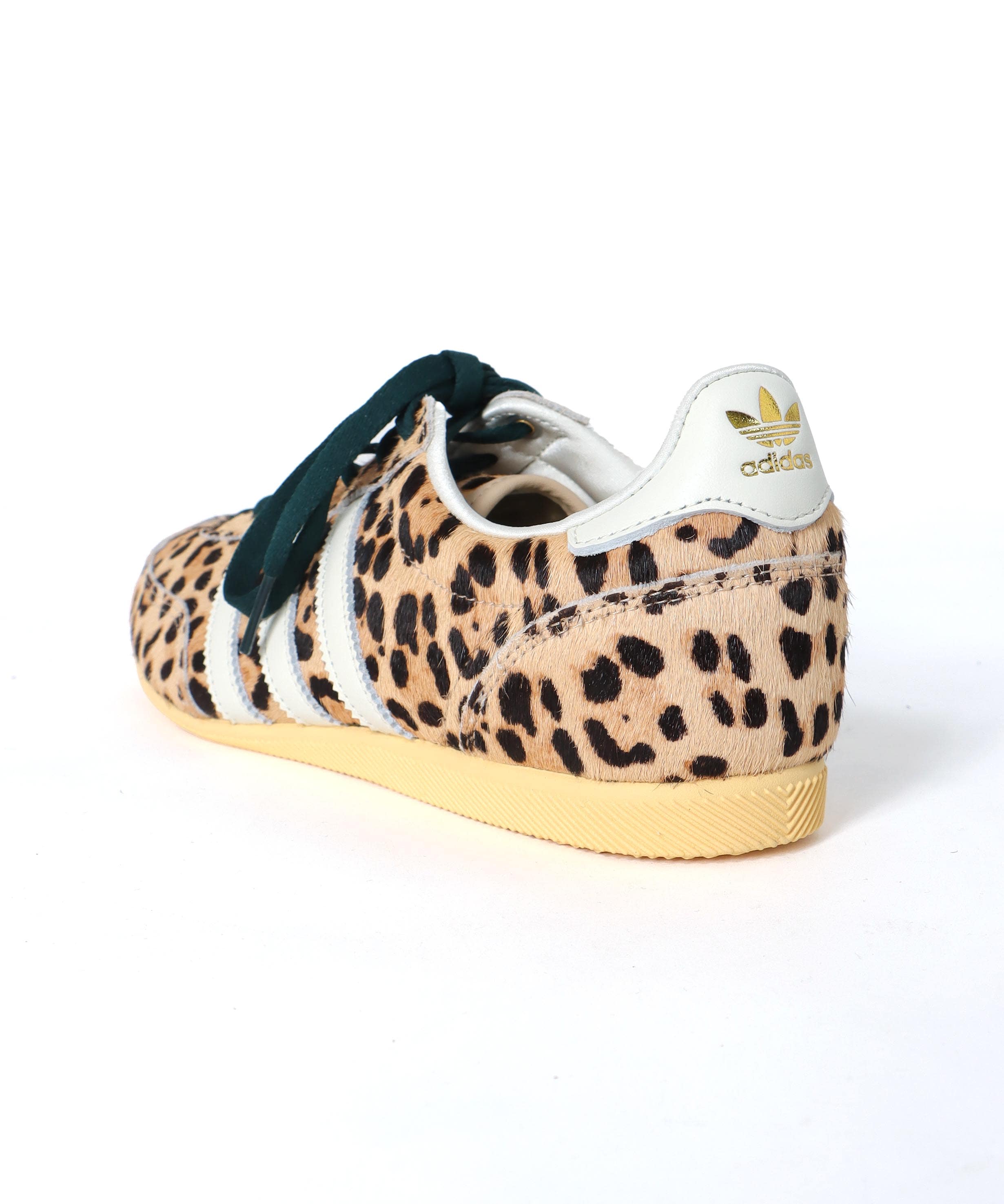 ＜adidas originals＞JAPAN W