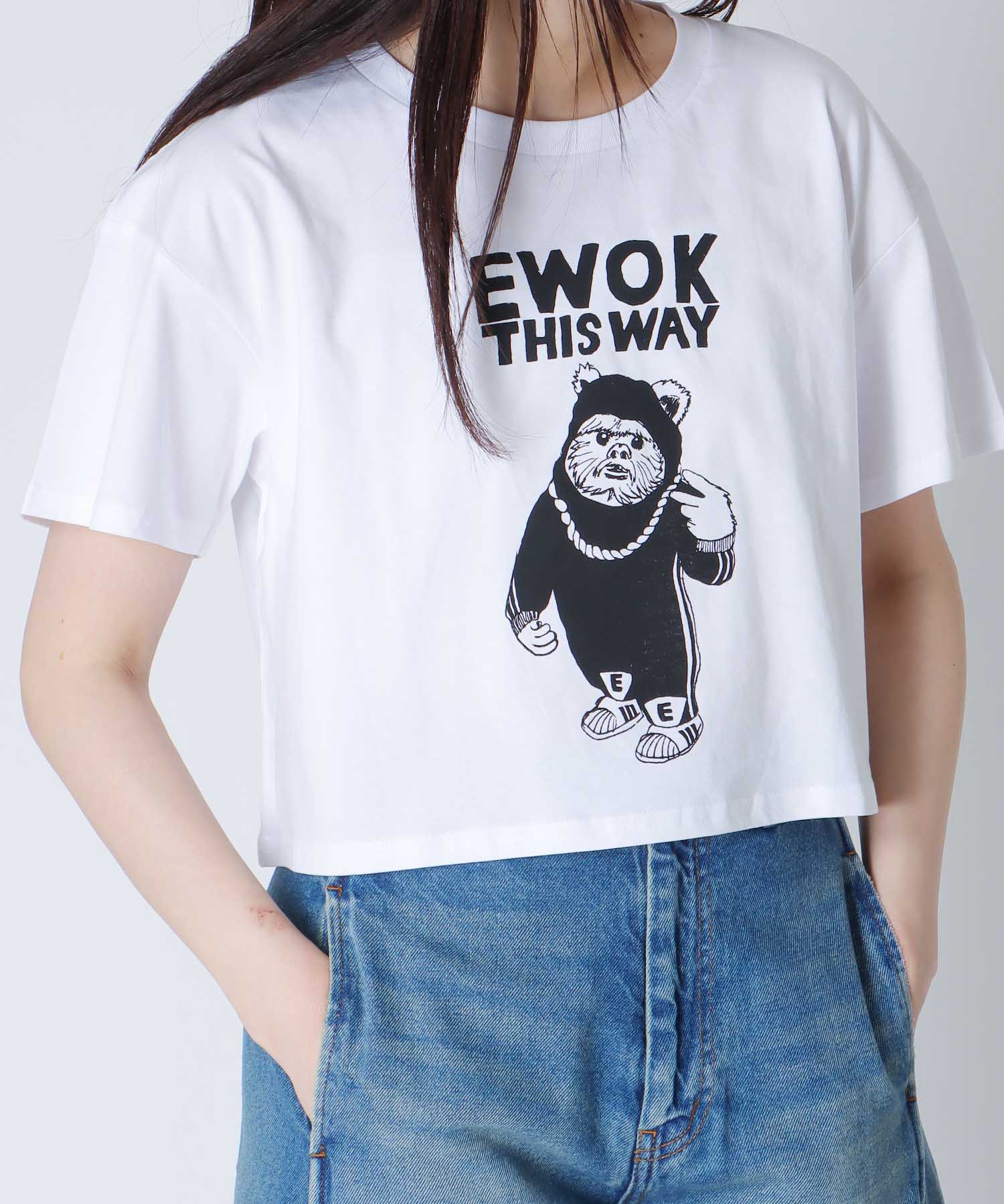 ＜BLACK SCORE＞EWOK CROPPED TEE