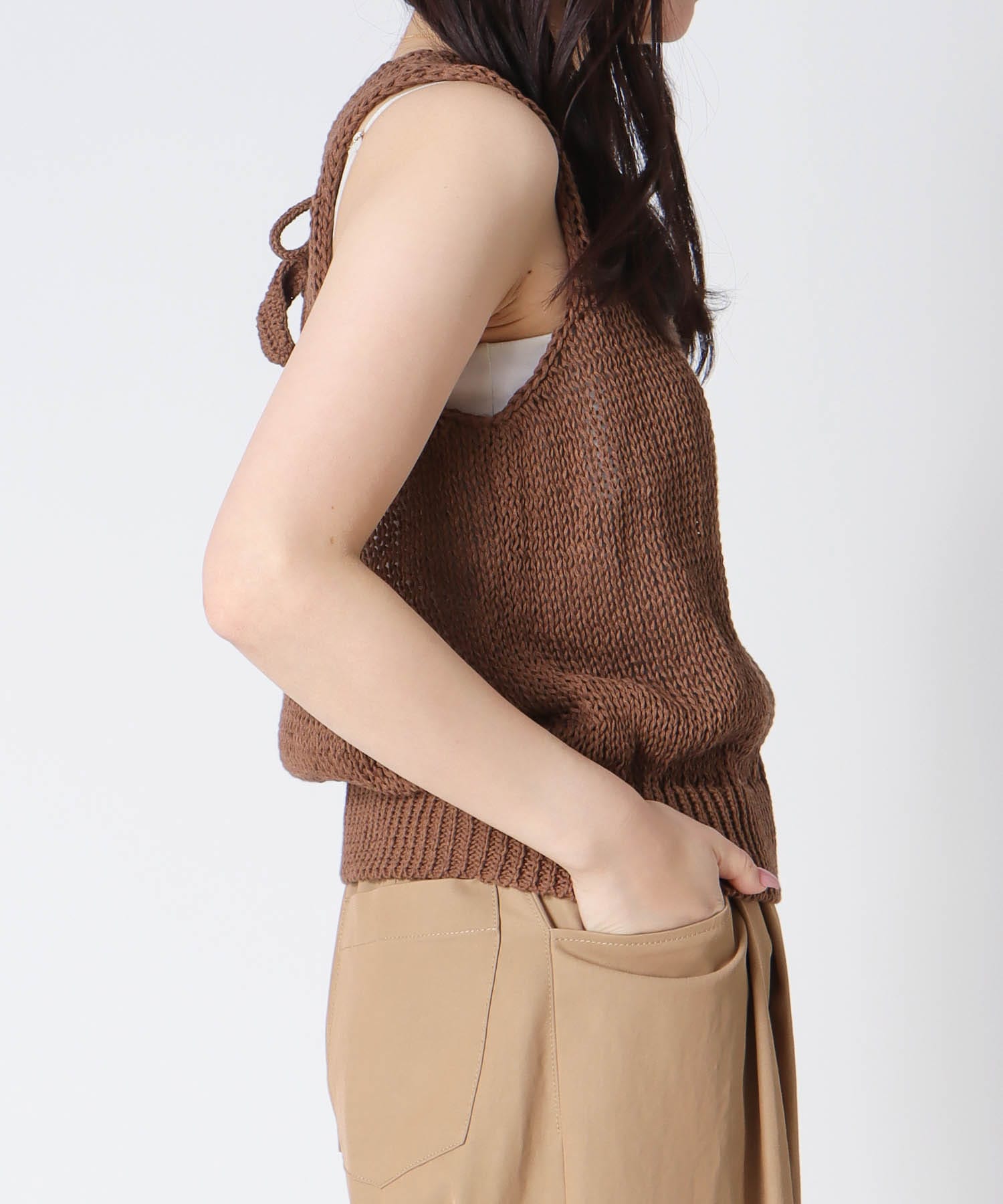＜uca＞hand-knit back tulip sleeveless top