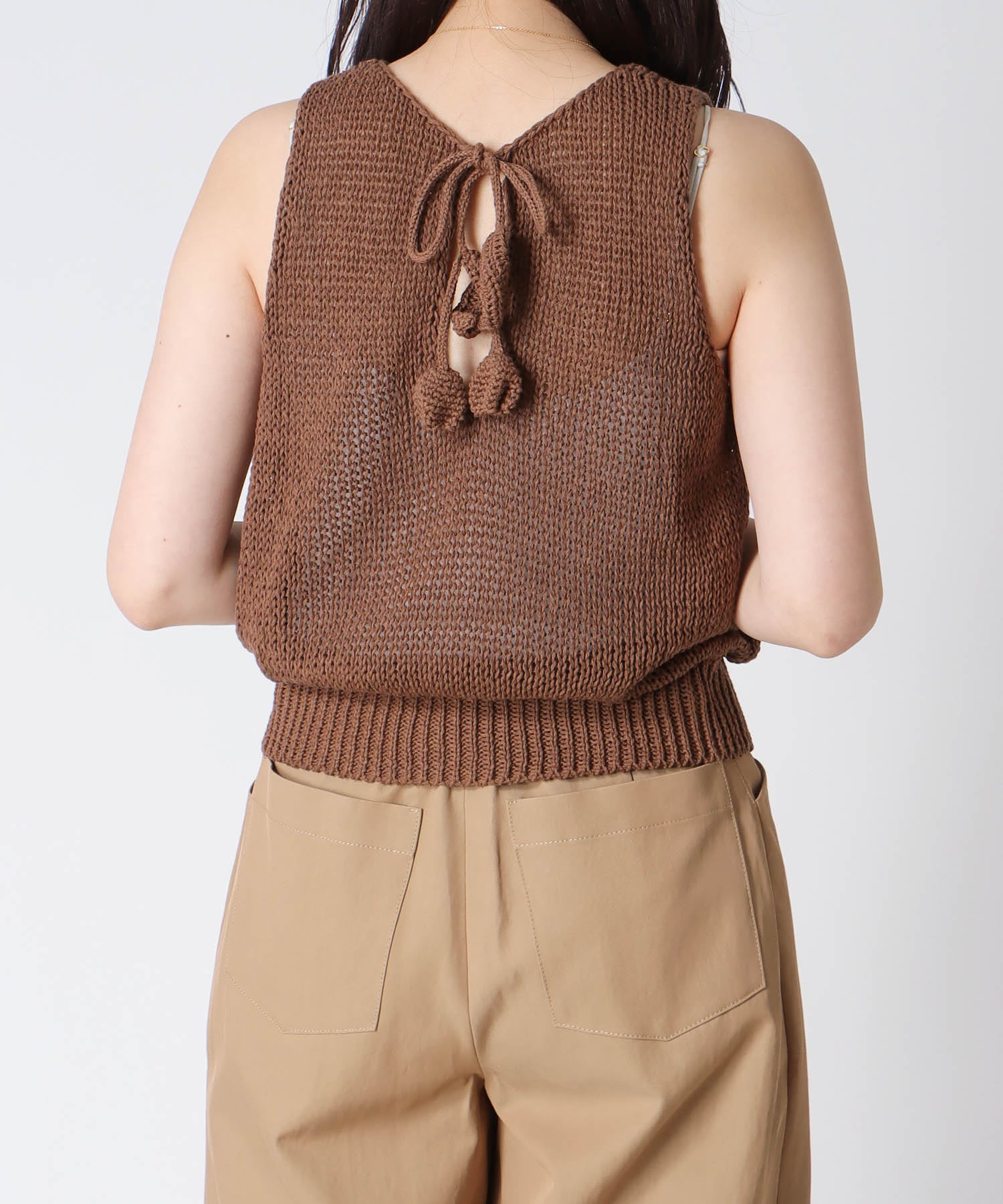 ＜uca＞hand-knit back tulip sleeveless top