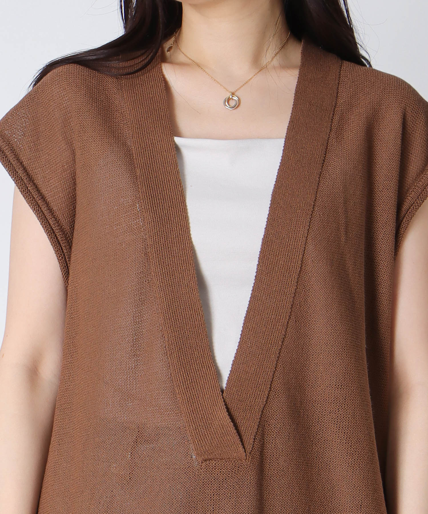 ＜uca＞sheer jersey vest