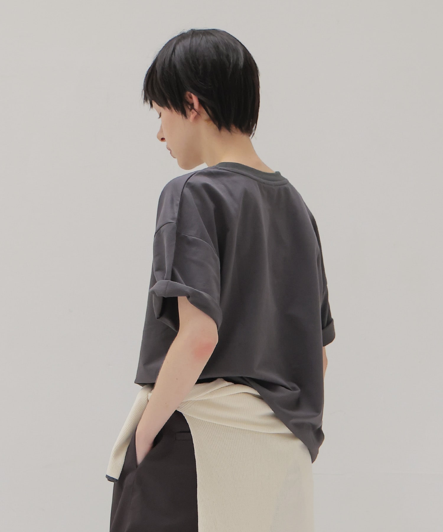 【限定】＜ミッキーマウス＞HAND SIGN TEE