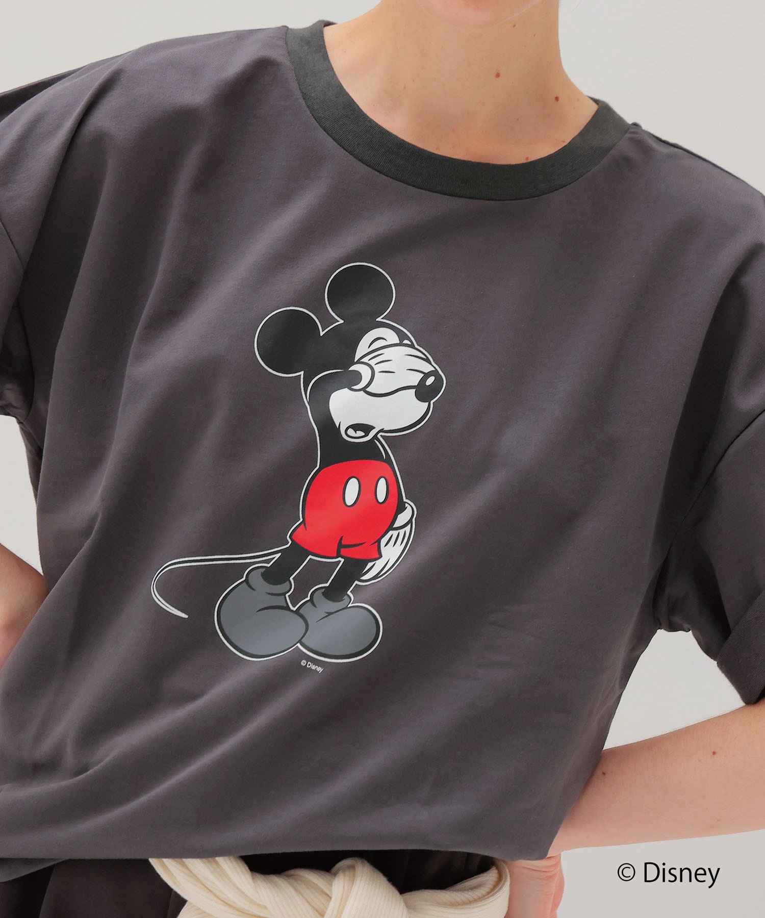 限定】＜ミッキーマウス＞HAND SIGN TEE | AND ON JIONE STORE