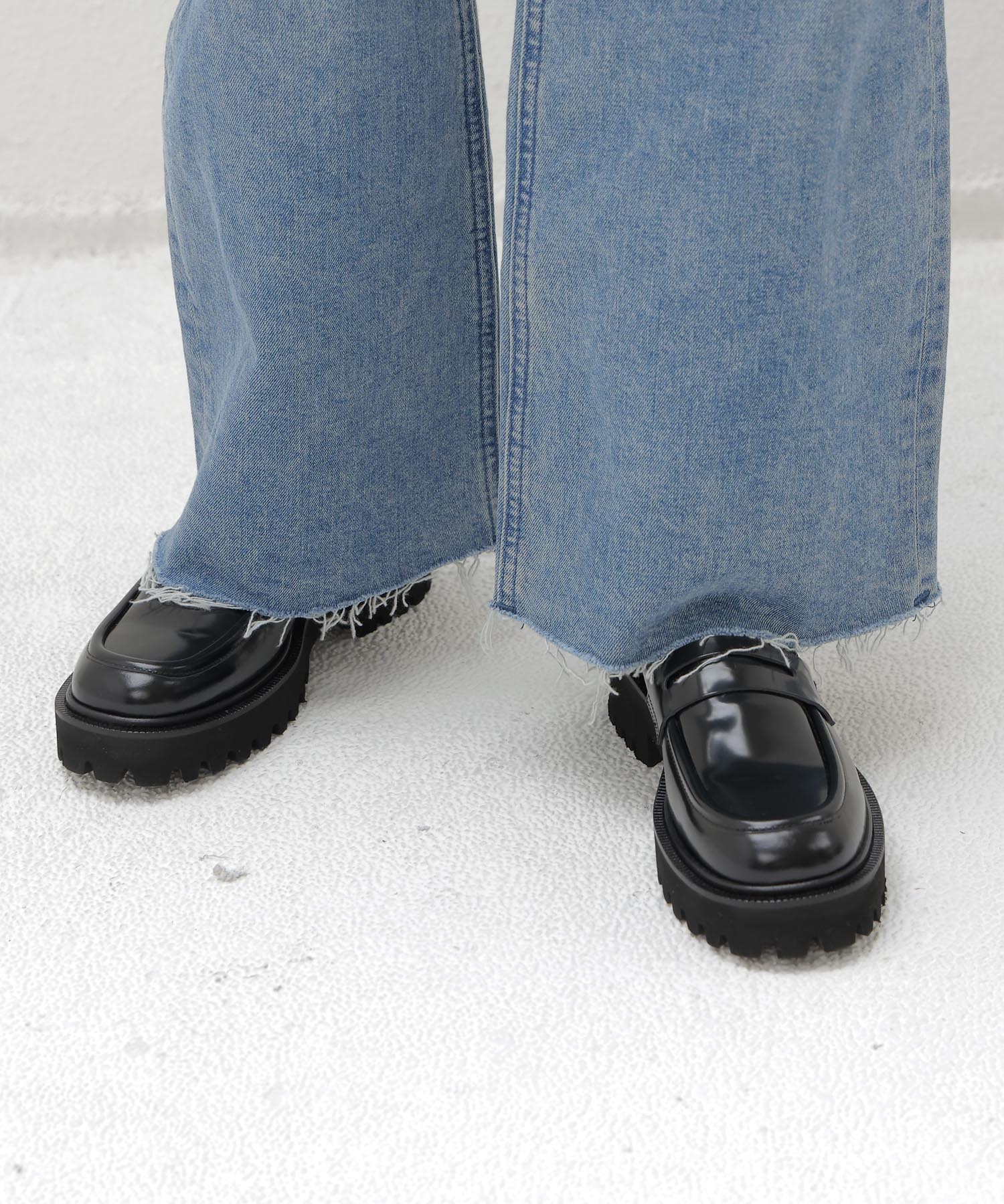 【YANUK/ヤヌーク】CLAIRE Flare denim