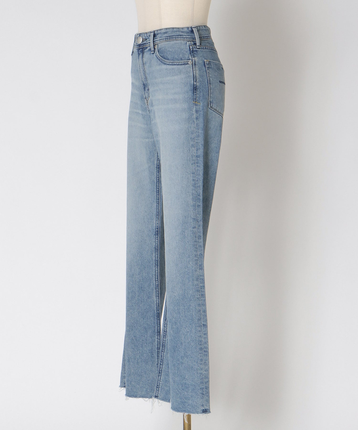 【YANUK/ヤヌーク】CLAIRE Flare denim
