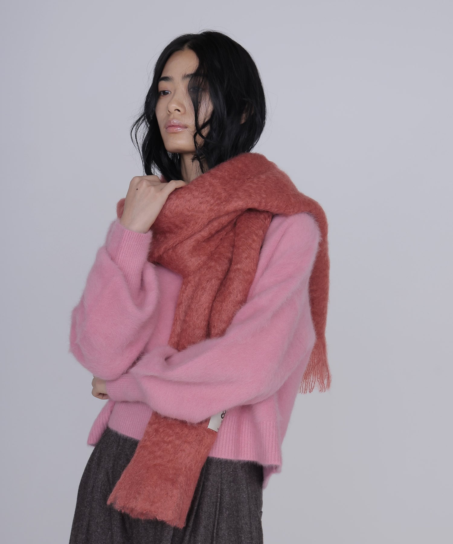 814 Ezcaray/エイトフォーティーンエスカライ】Scarf Liso | AND ON