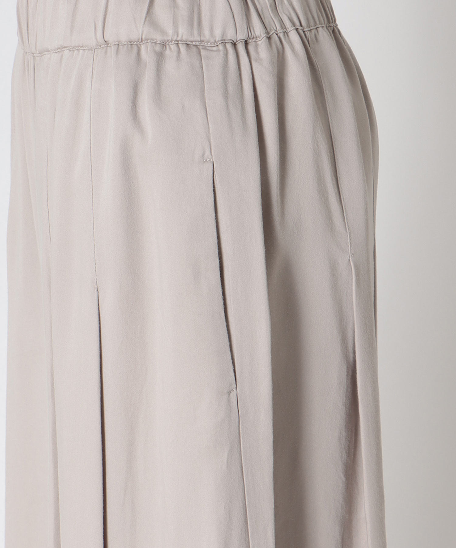 tencel tuck pants