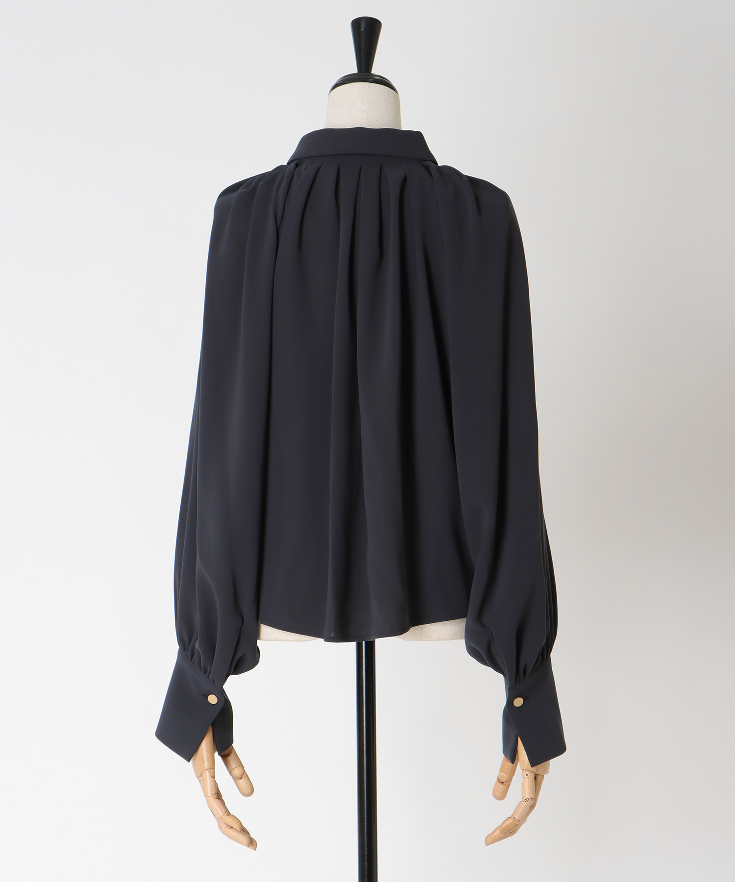 【B7/ベーセッツ】volume short blouse
