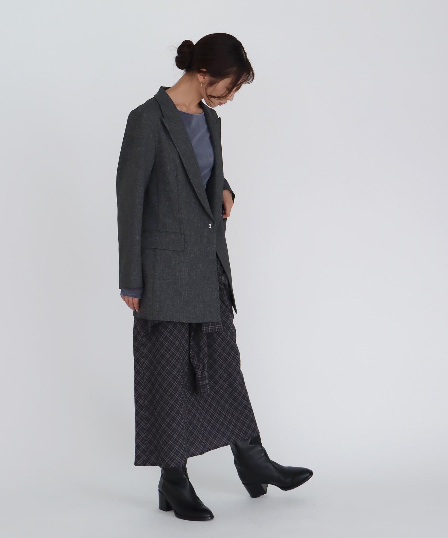 【B7/ベーセッツ】peaked lapel jacket