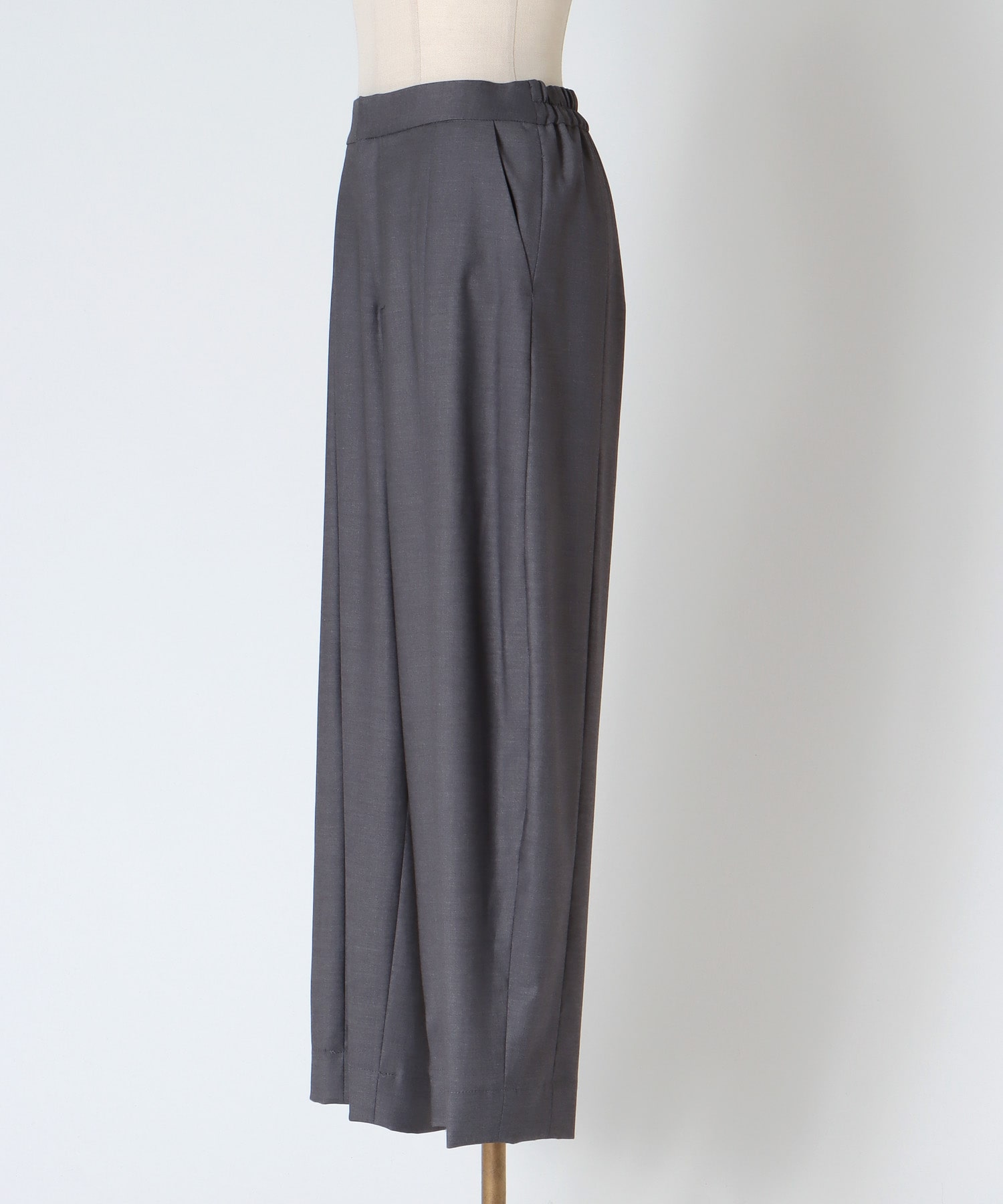 【B7/ベーセッツ】short length barrel pants