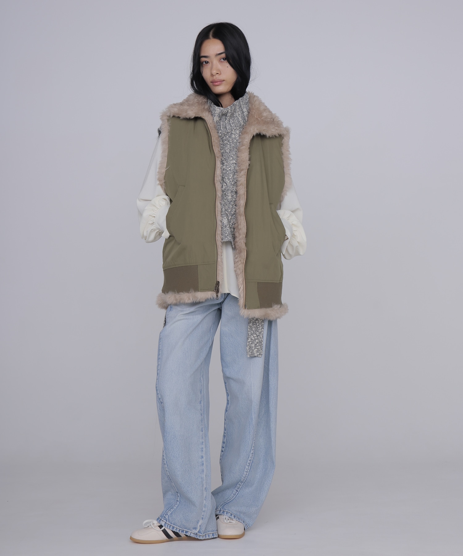 【venit/ヴェニット】REVERSIBLE FUR VEST
