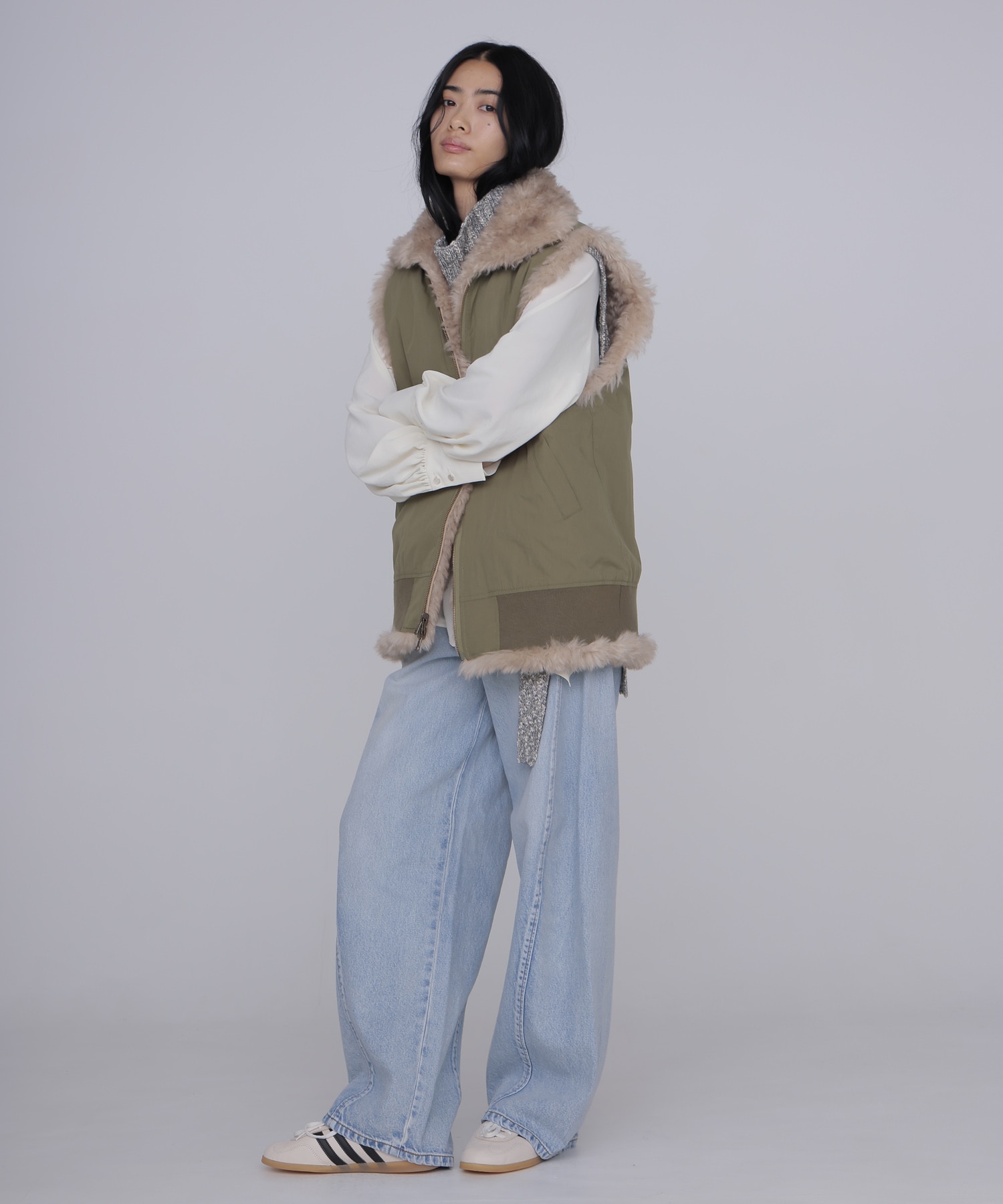 【venit/ヴェニット】REVERSIBLE FUR VEST
