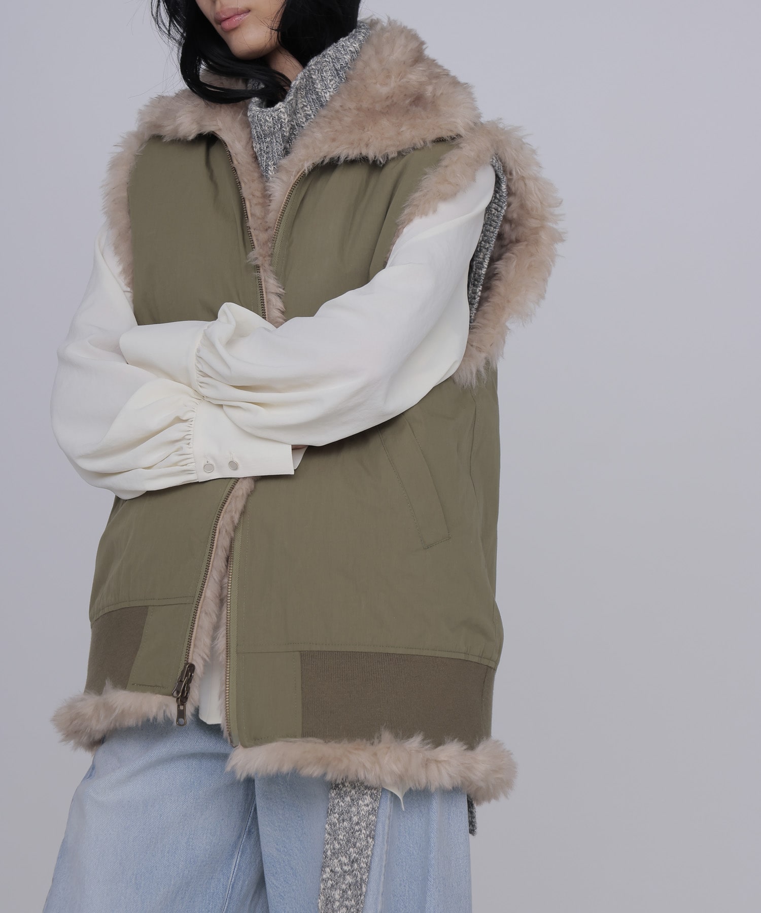 【venit/ヴェニット】REVERSIBLE FUR VEST