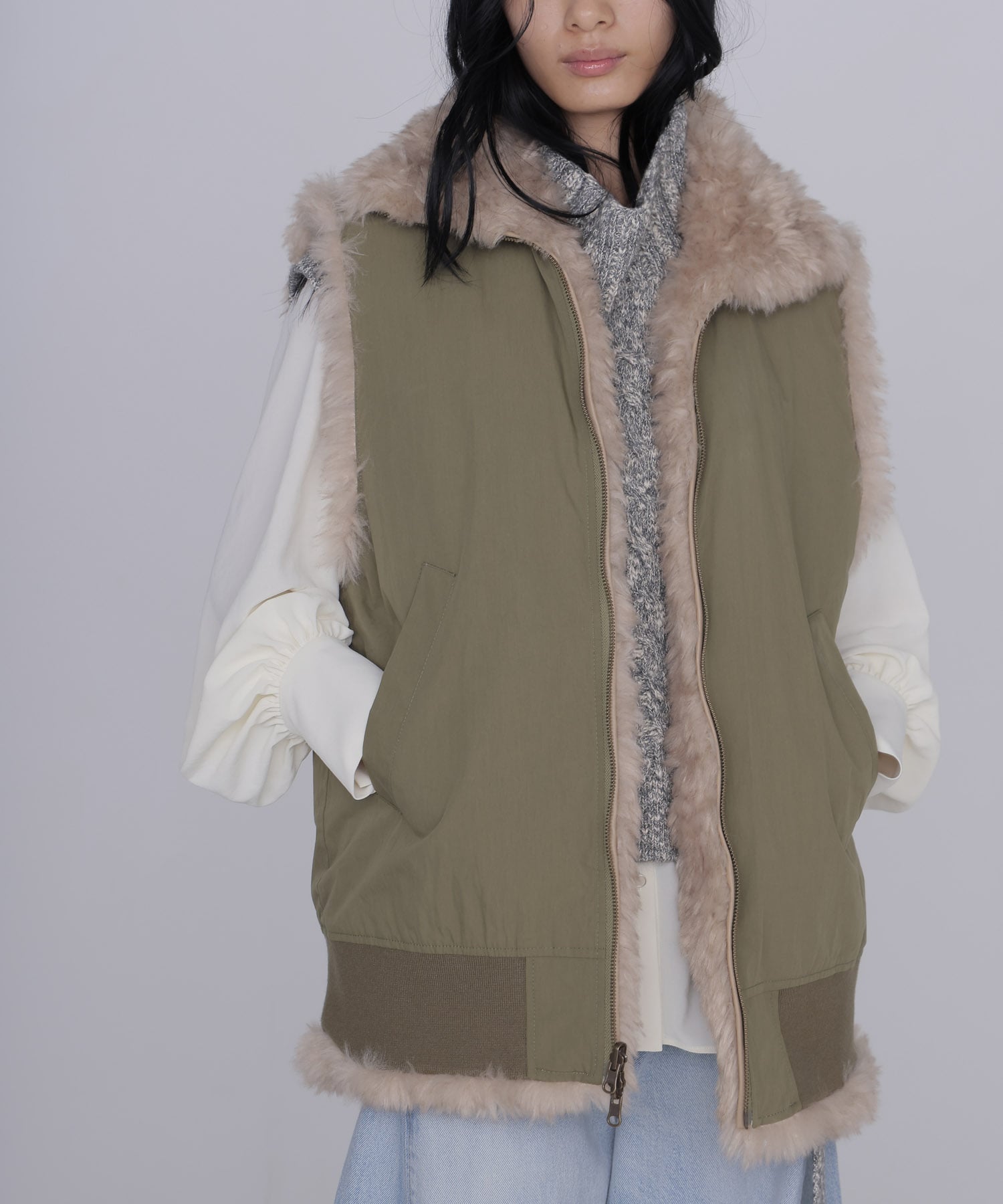 【venit/ヴェニット】REVERSIBLE FUR VEST