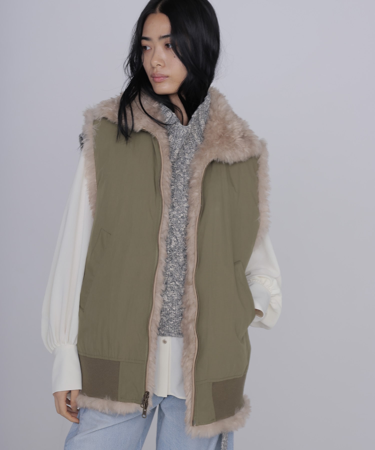 【venit/ヴェニット】REVERSIBLE FUR VEST
