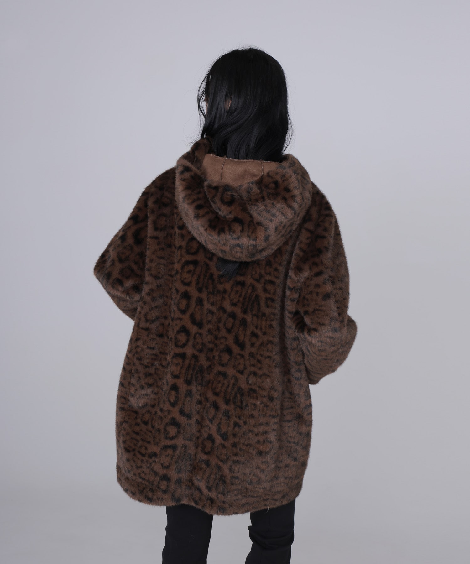 【venit/ヴェニット】LEOPARD COAT