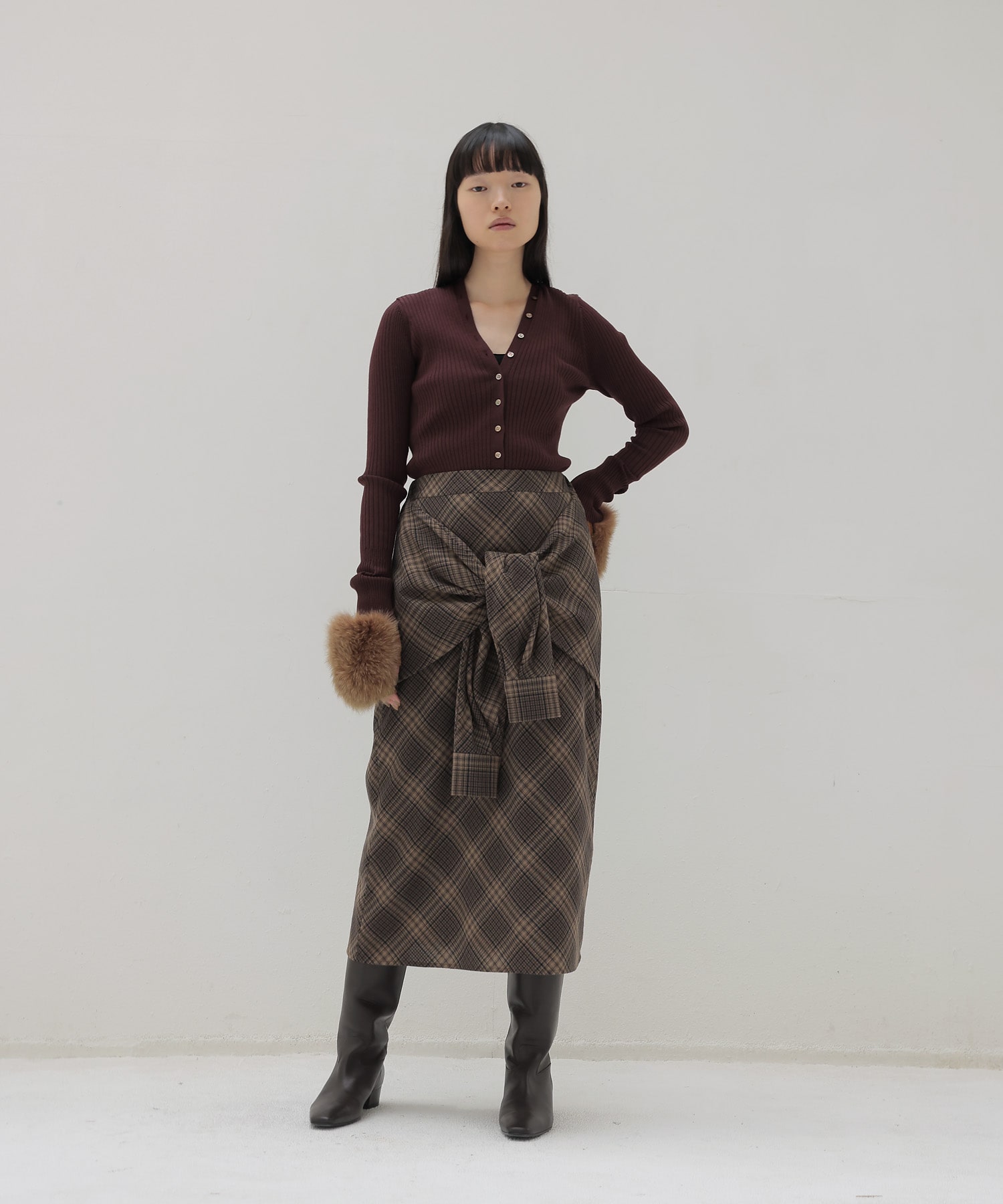 【venit/ヴェニット】ACETATE WOOL RIB VNECK PULL