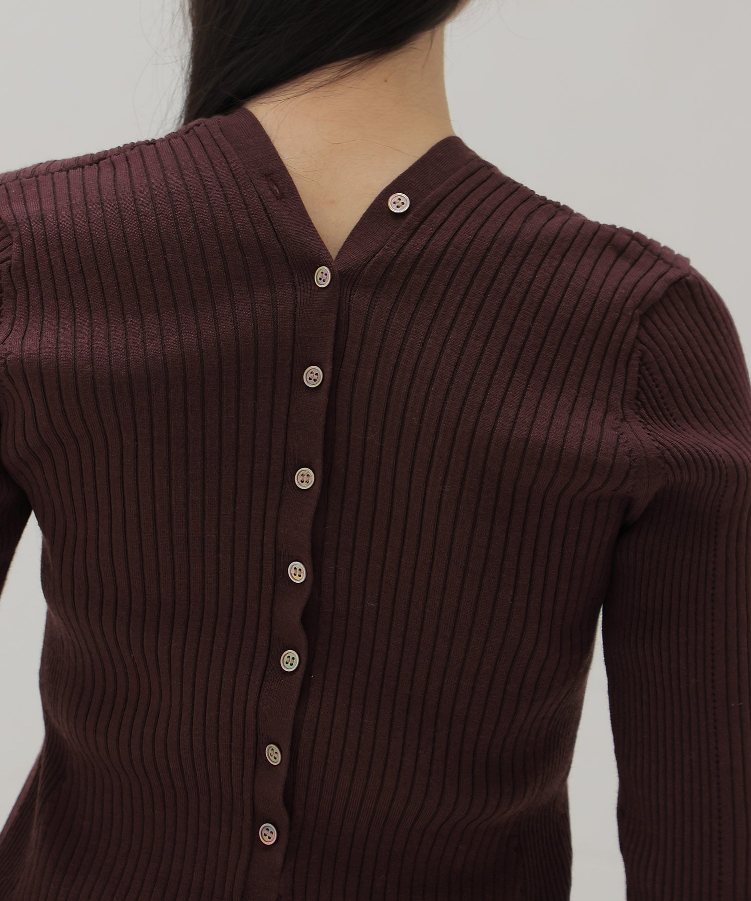 【venit/ヴェニット】ACETATE WOOL RIB VNECK PULL