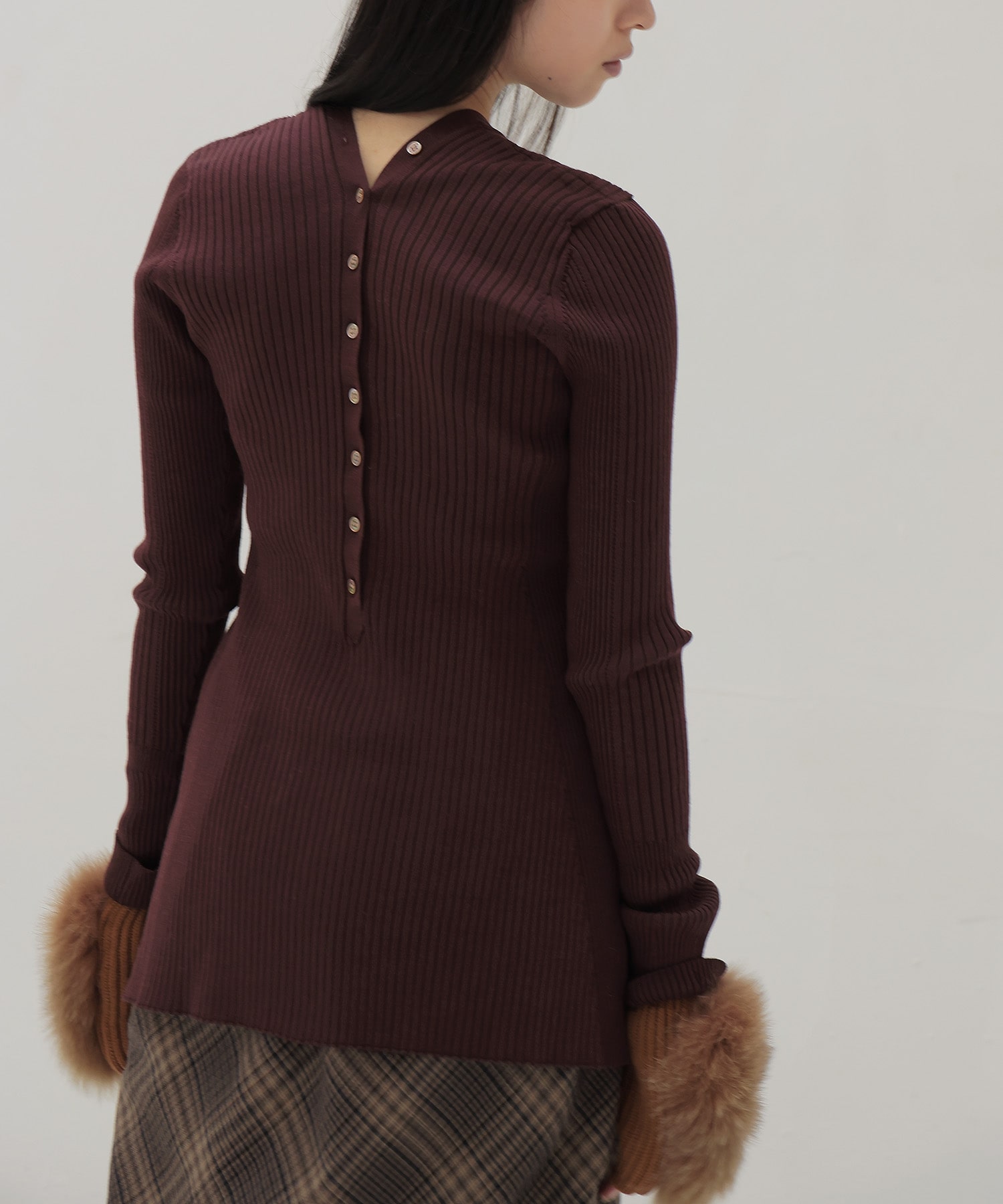 【venit/ヴェニット】ACETATE WOOL RIB VNECK PULL