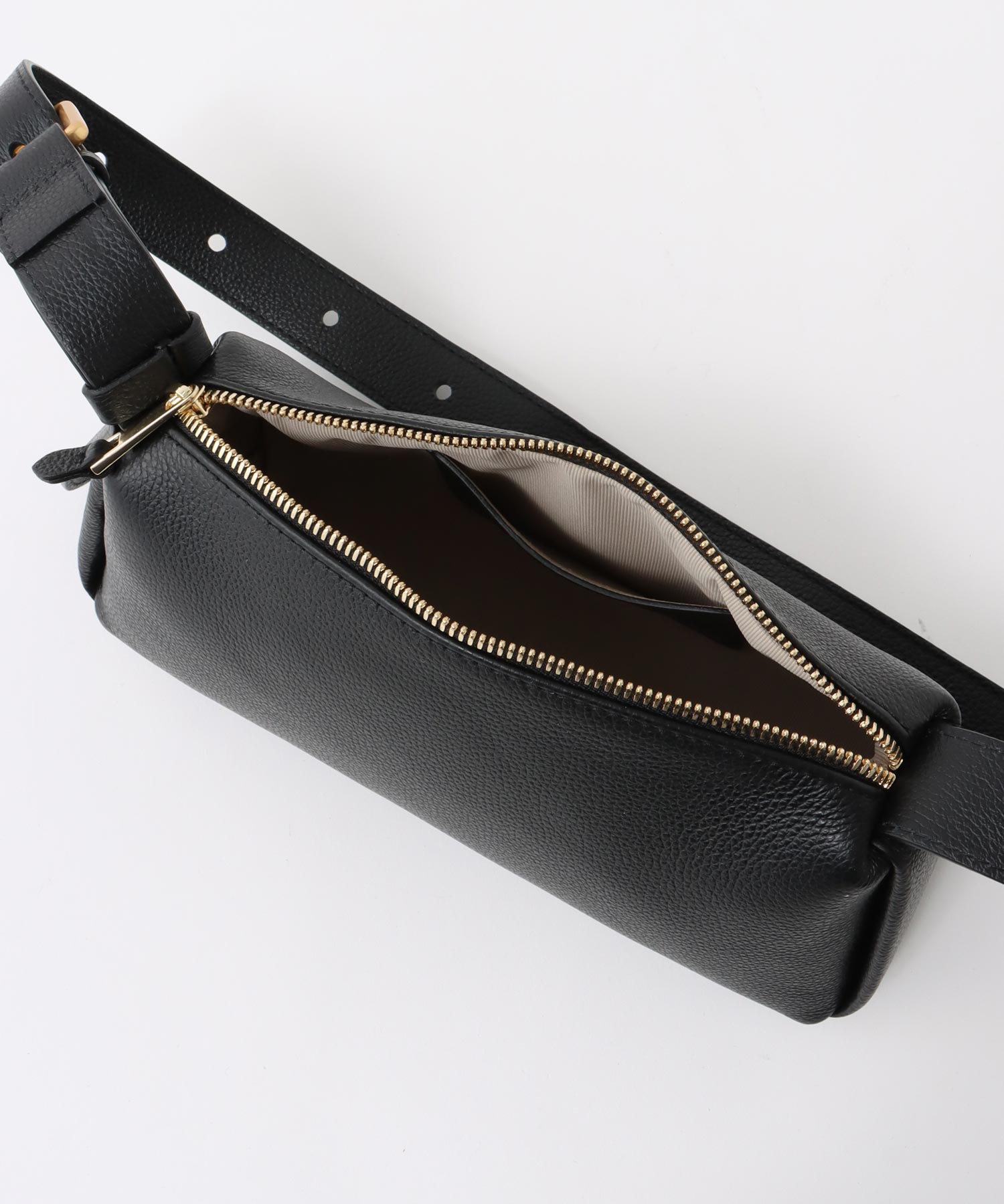 【CHRISTIAN VILLA/クリスチャンヴィラ】one strap shoulder bag