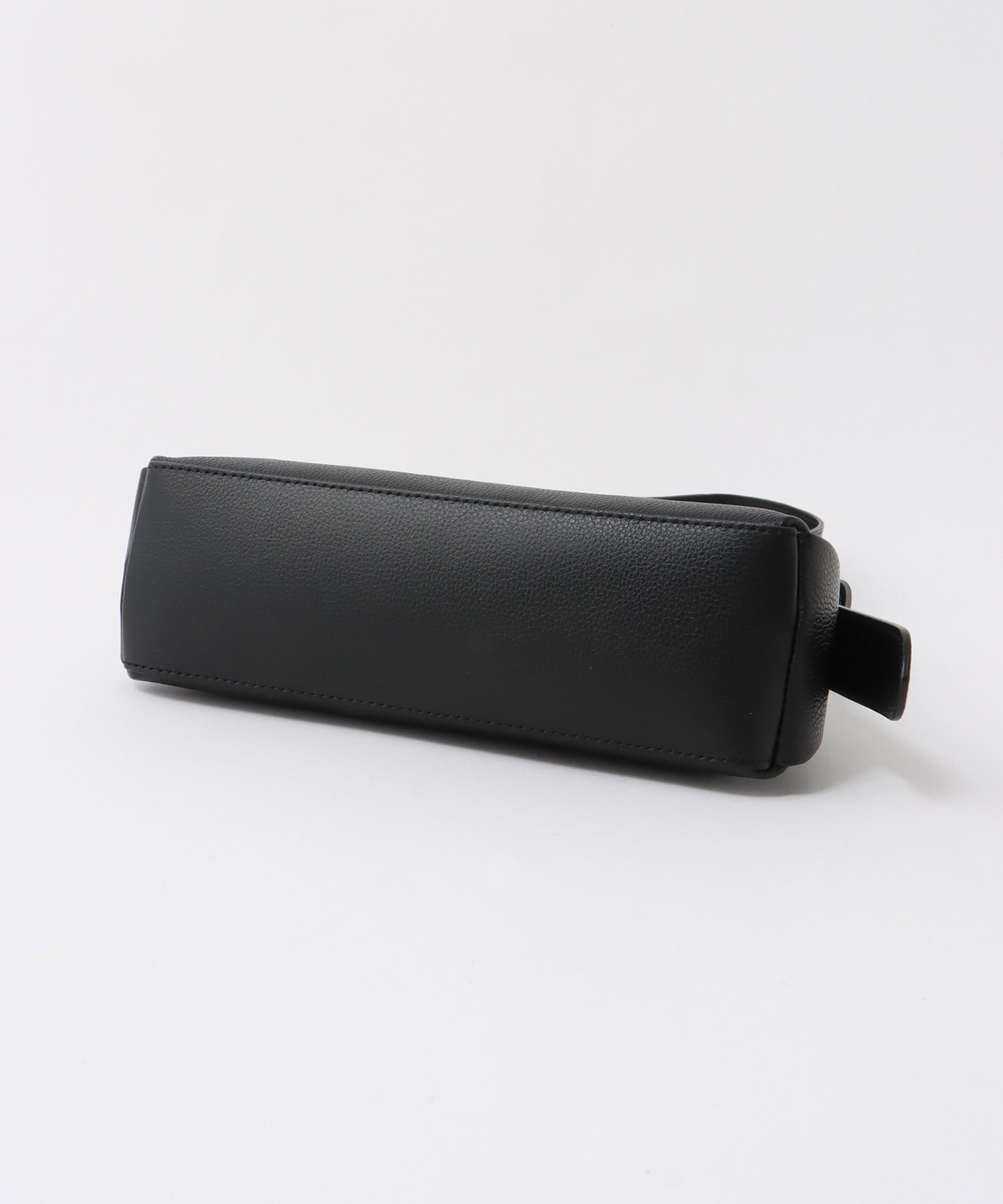 【CHRISTIAN VILLA/クリスチャンヴィラ】one strap shoulder bag