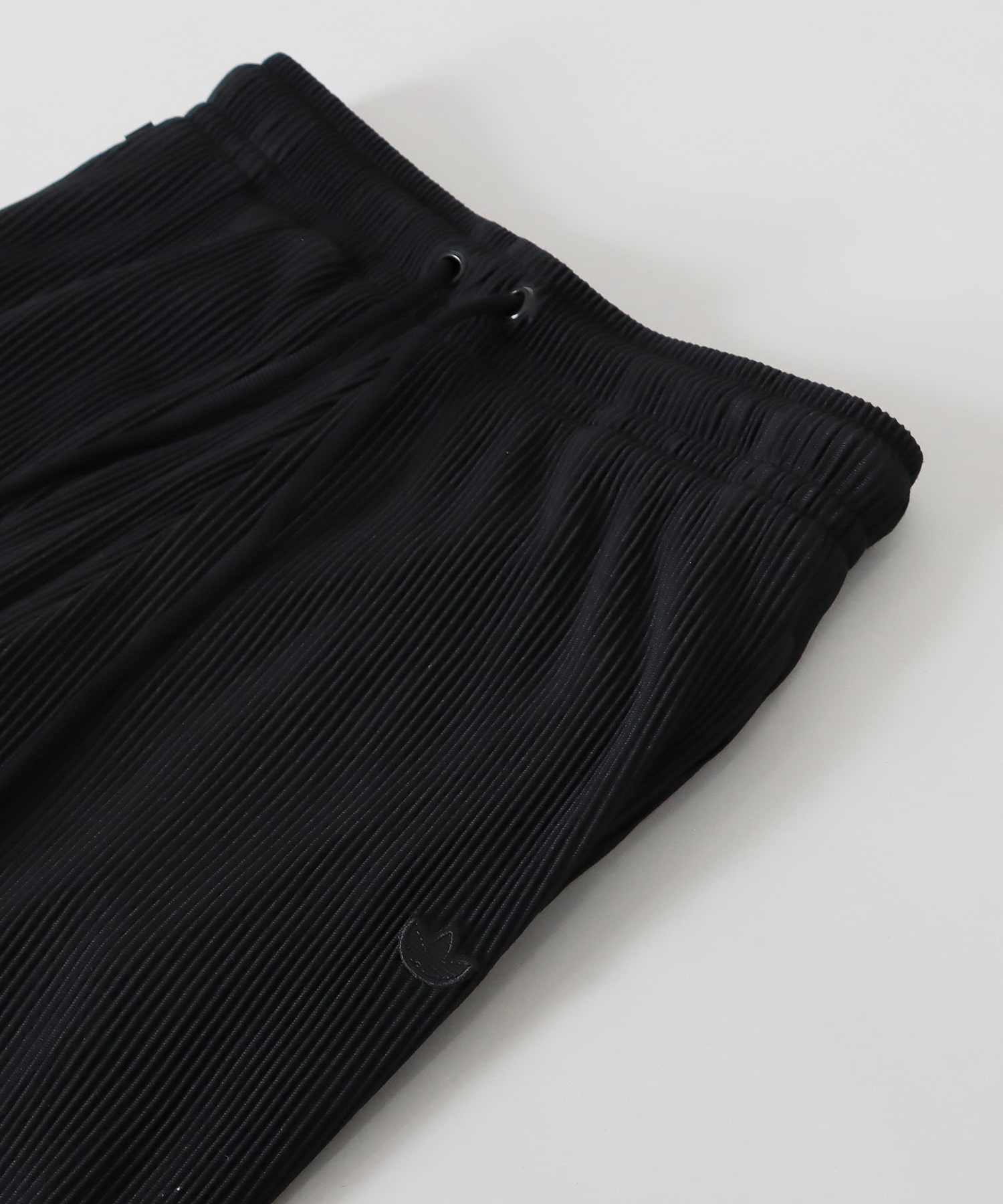【WEB LIMITED】adidas originals recycling jersey pants