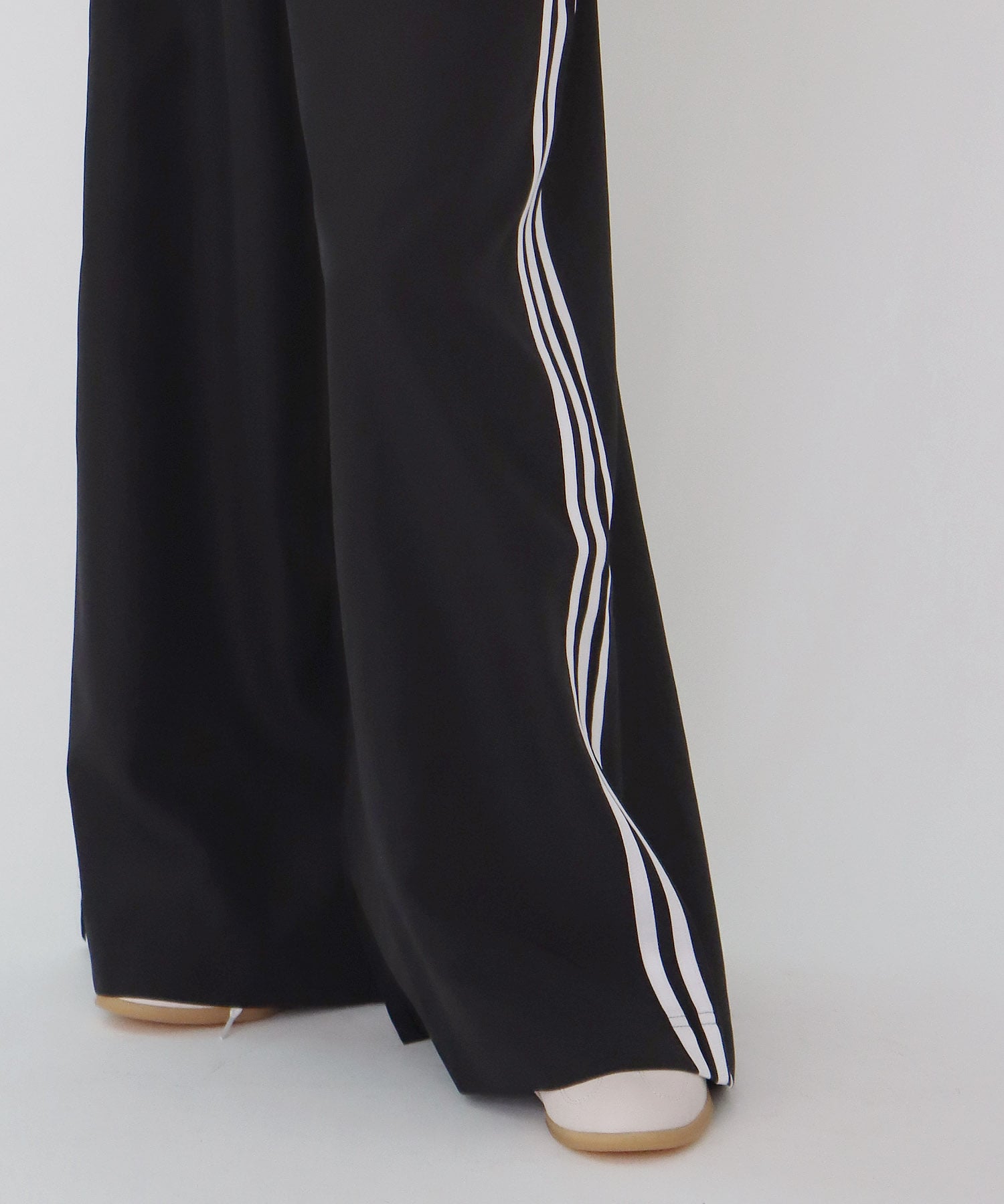 【adidas Originals/アディダスオリジナルス】FIREBIRD ADILENIUM TRACK PANT