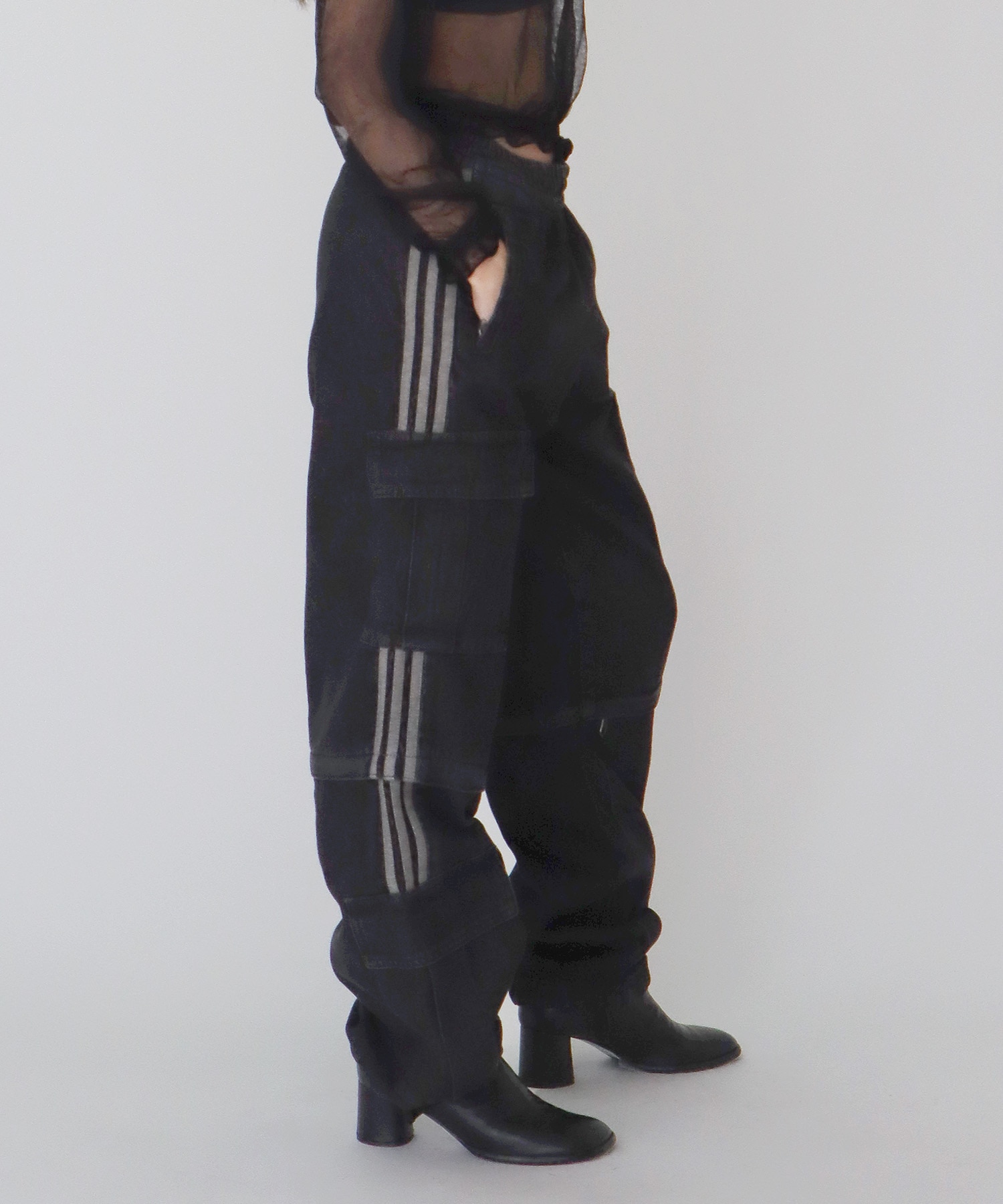 【adidas Originals/アディダスオリジナルス】DENIM 2 IN ONE PANT