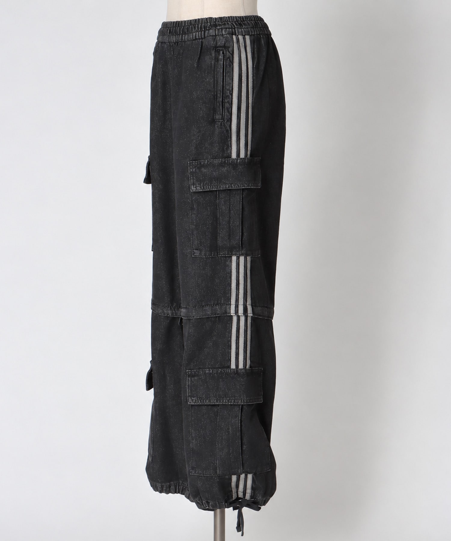 【adidas Originals/アディダスオリジナルス】DENIM 2 IN ONE PANT