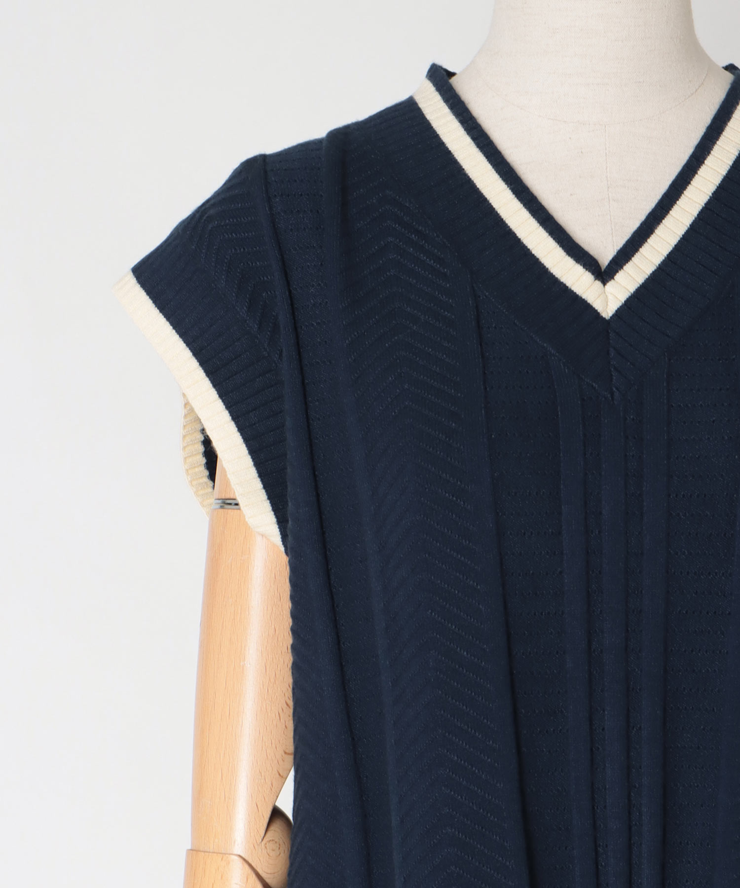 【adidas Originals/アディダスオリジナルス】CABLE KNIT VEST