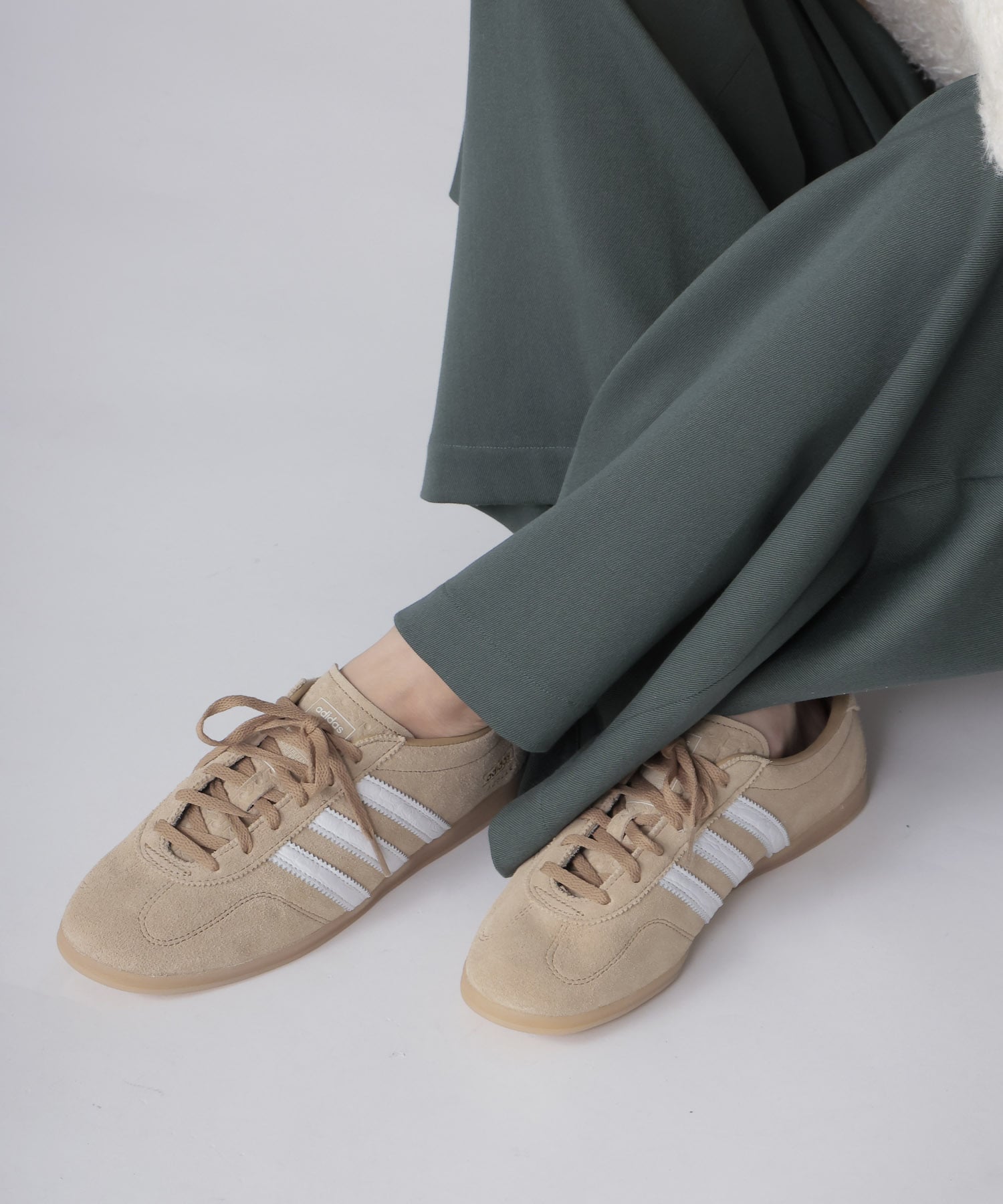 【adidas Originals/アディダスオリジナルス】GAZELLE LO PRO W