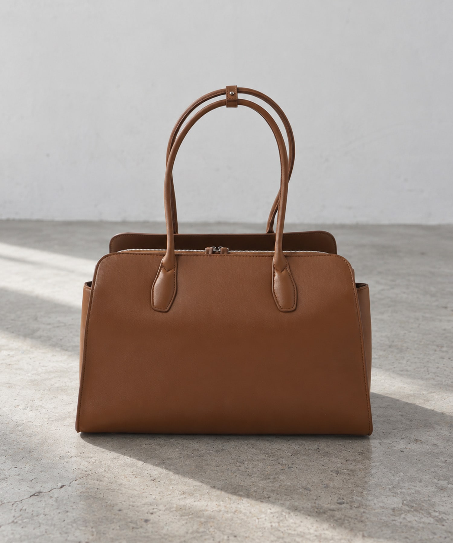 【&MyuQ/アンドミューク】Nyx tote bag