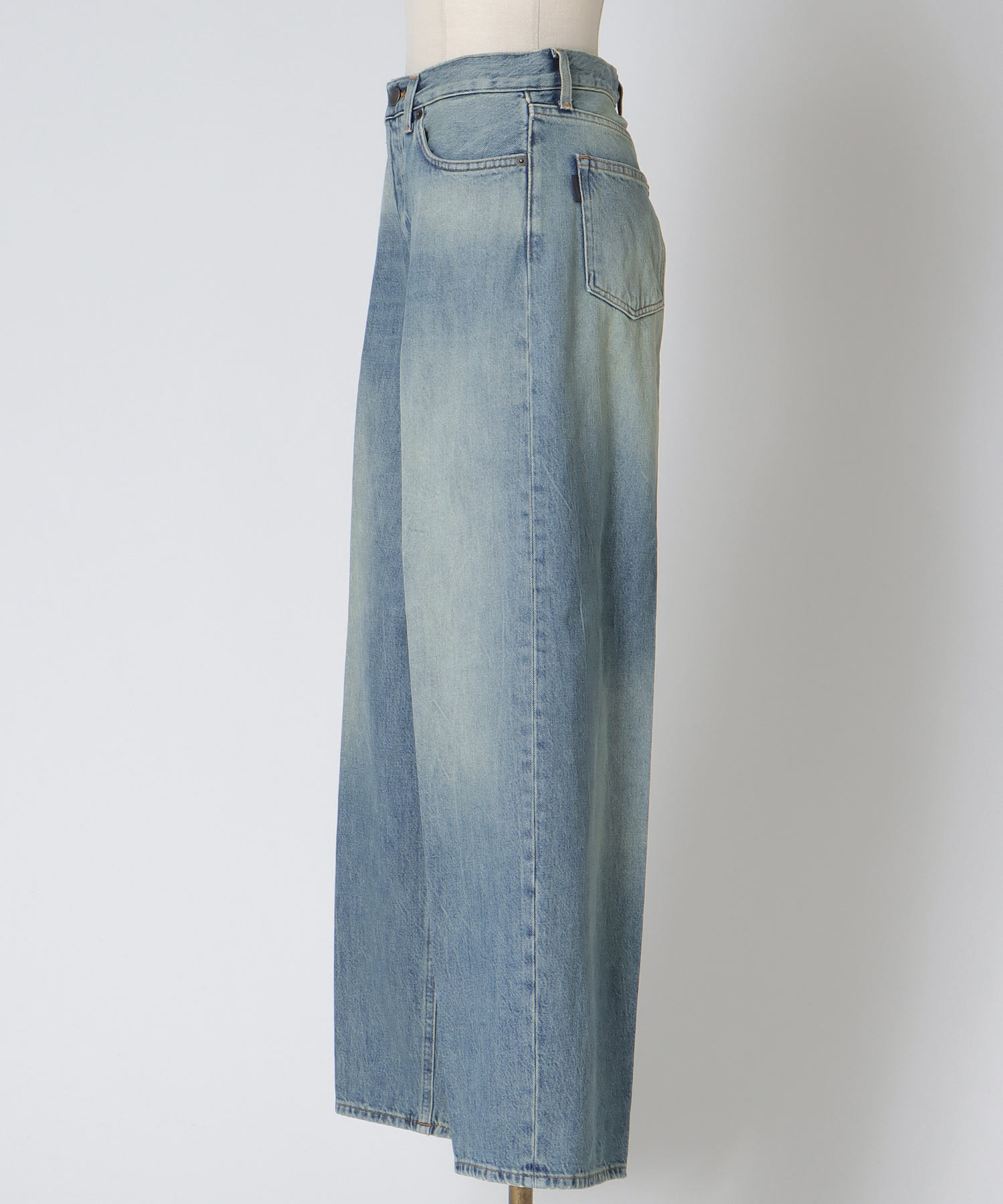 【HAIKURE/ハイクル】BETHANY SHORT LENGTH MID BLUE