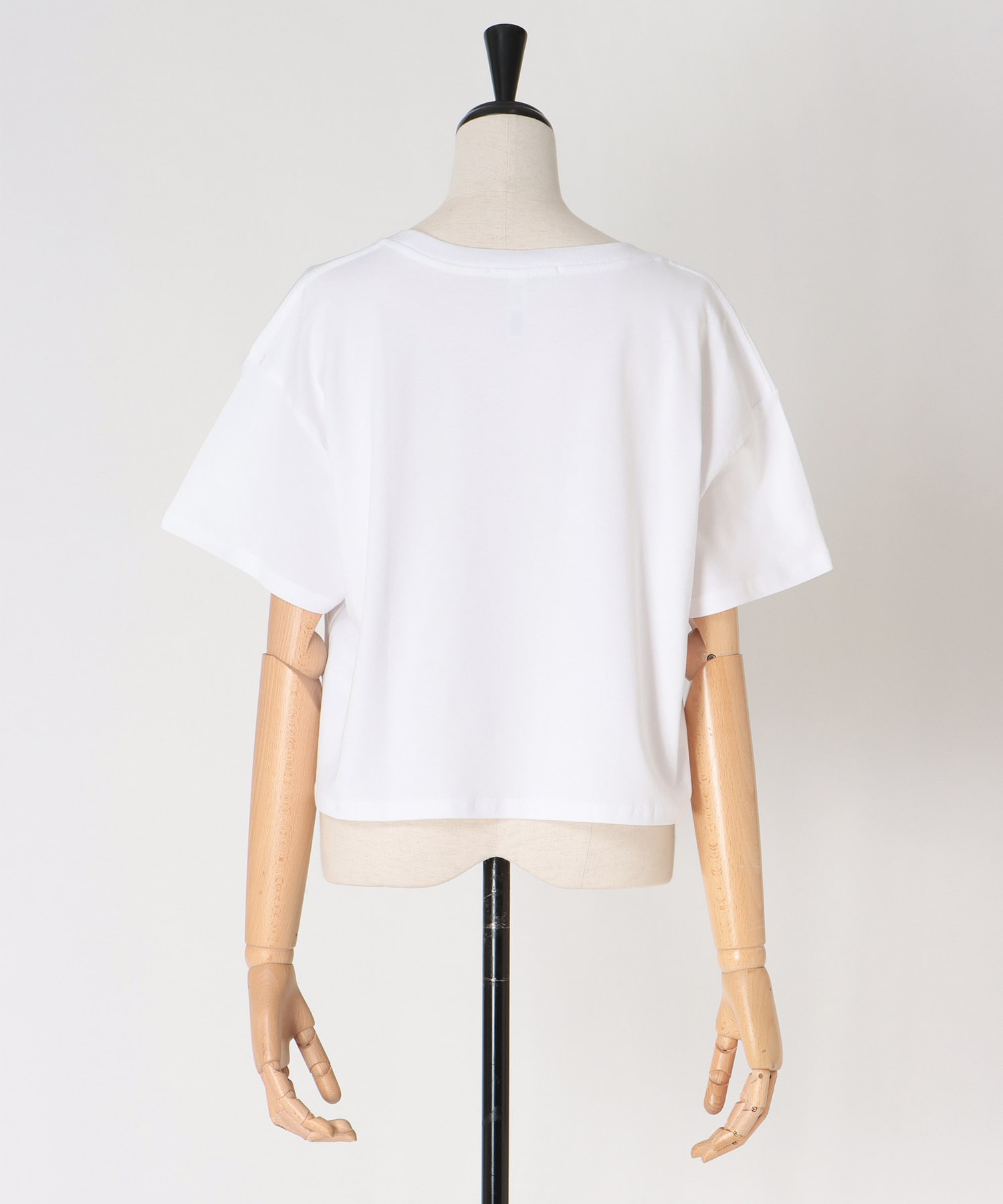 ＜BLACK SCORE＞MIU MIN CROPPED TEE