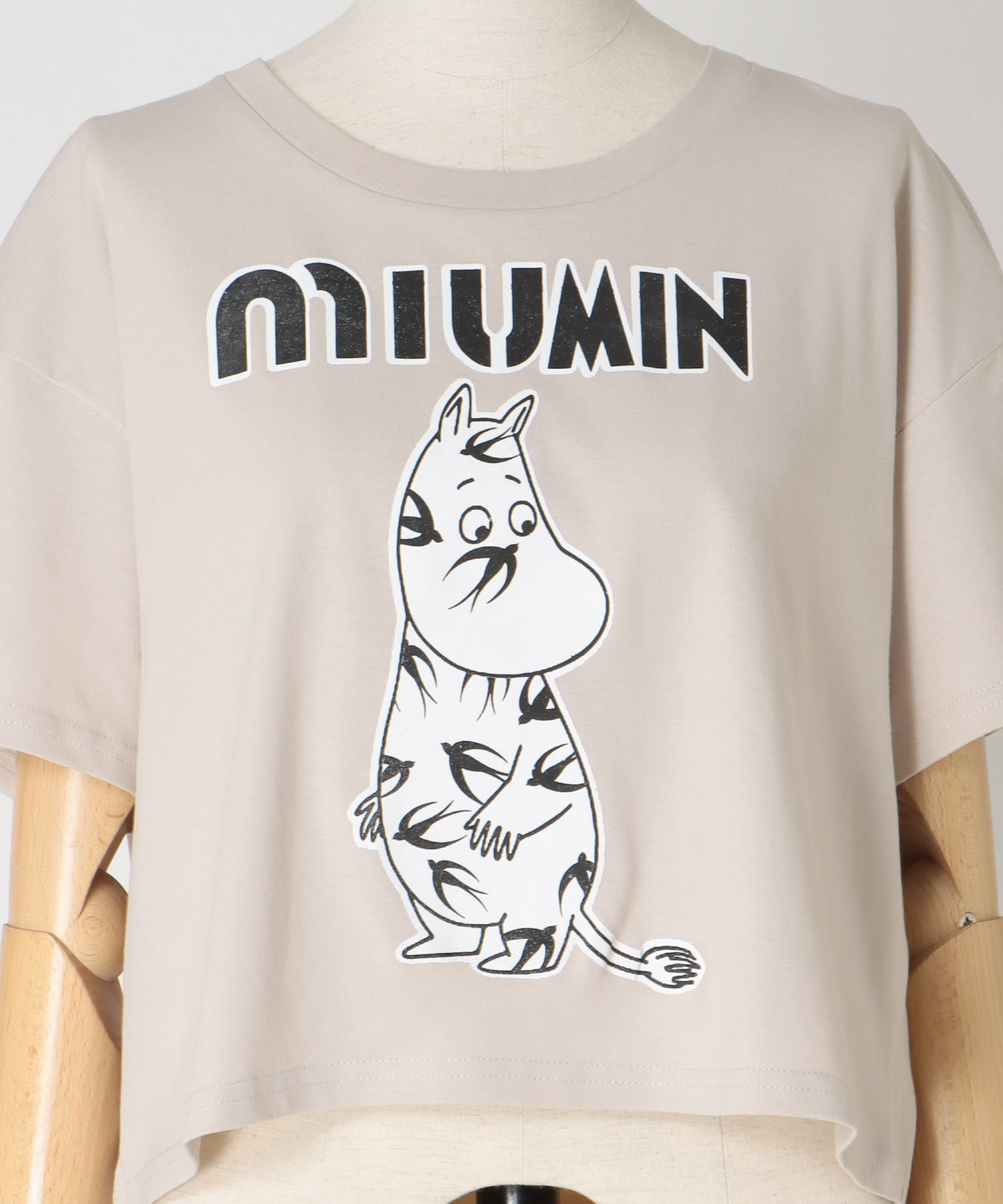 ＜BLACK SCORE＞MIU MIN CROPPED TEE
