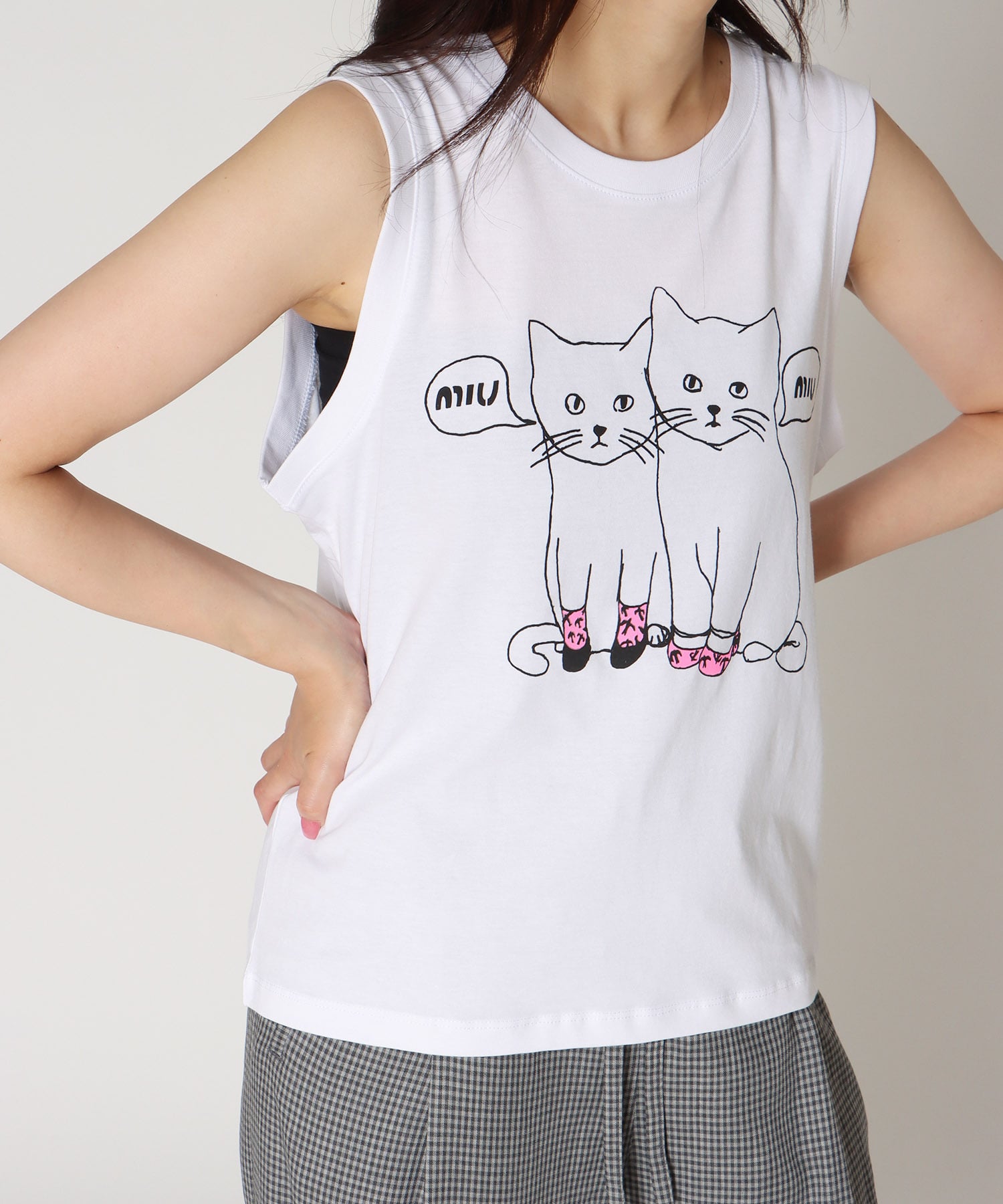 BLACK SCORE＞MIU MIU CATS TANK | AND ON JIONE STORE（アンドオン