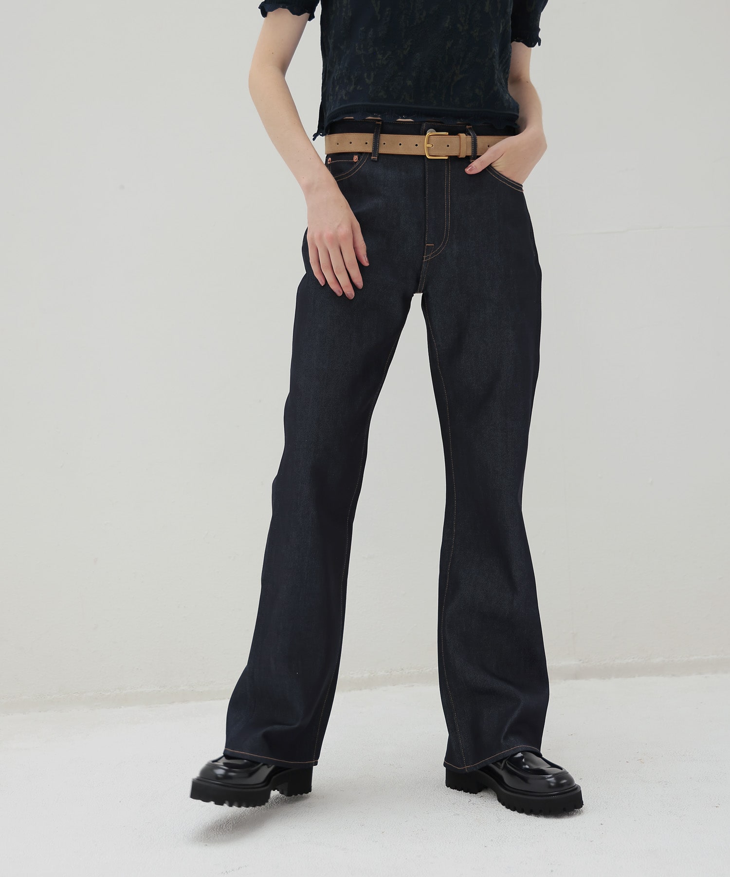 【JAPAN BLUE JEANS/ジャパンブルージーンズ】Light flare jeans 9oz
