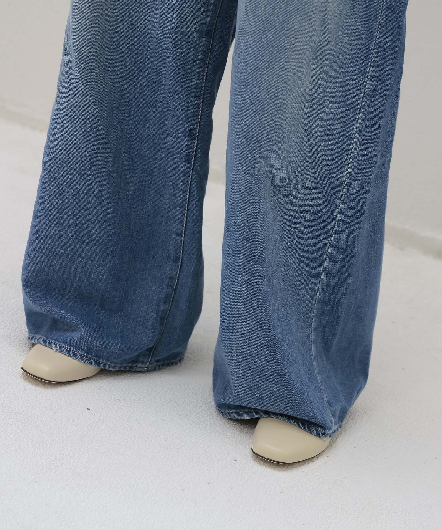 【JAPAN BLUE JEANS/ジャパンブルージーンズ】Light Loose jeans 9oz