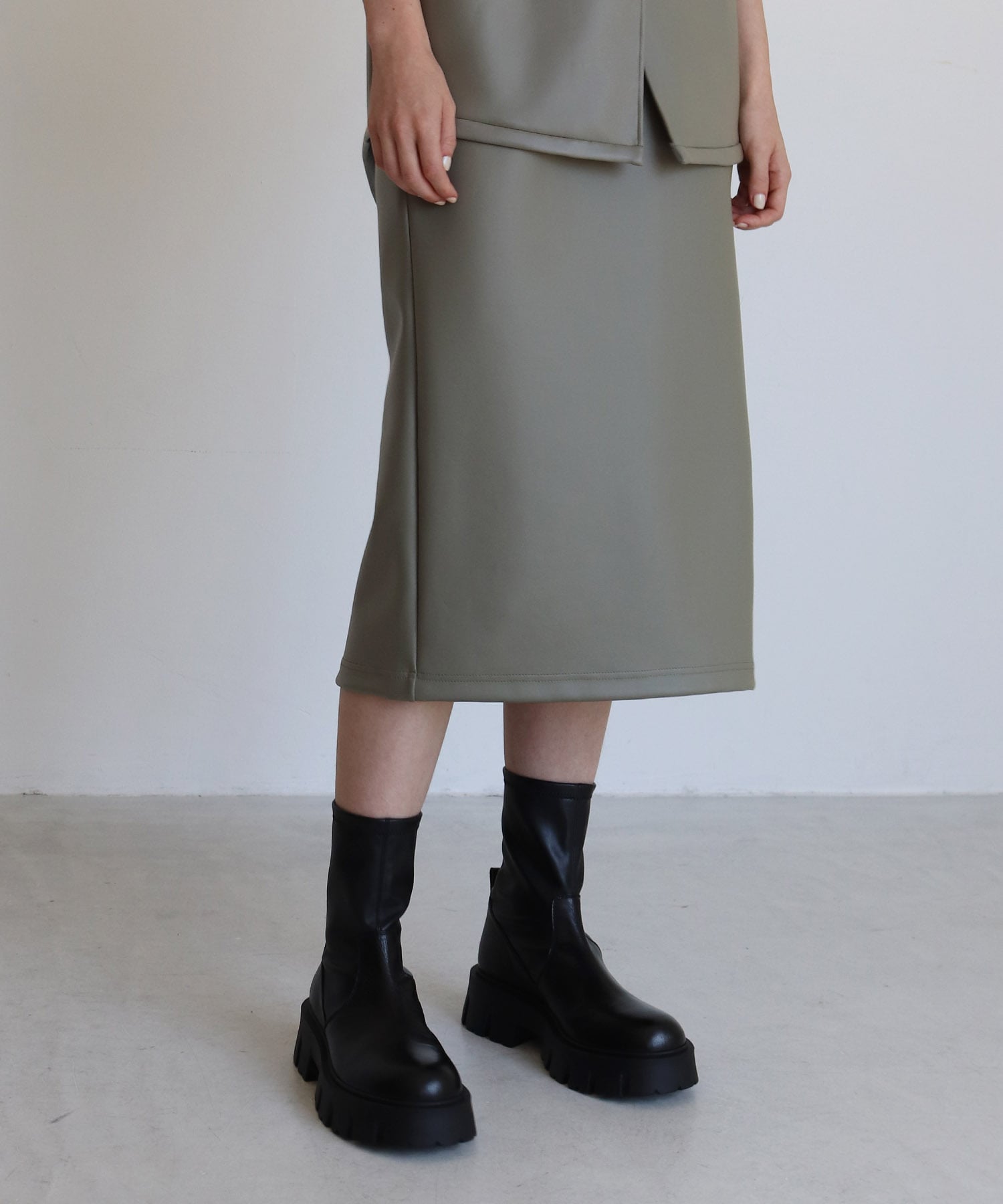 leather like midi pencil skirt