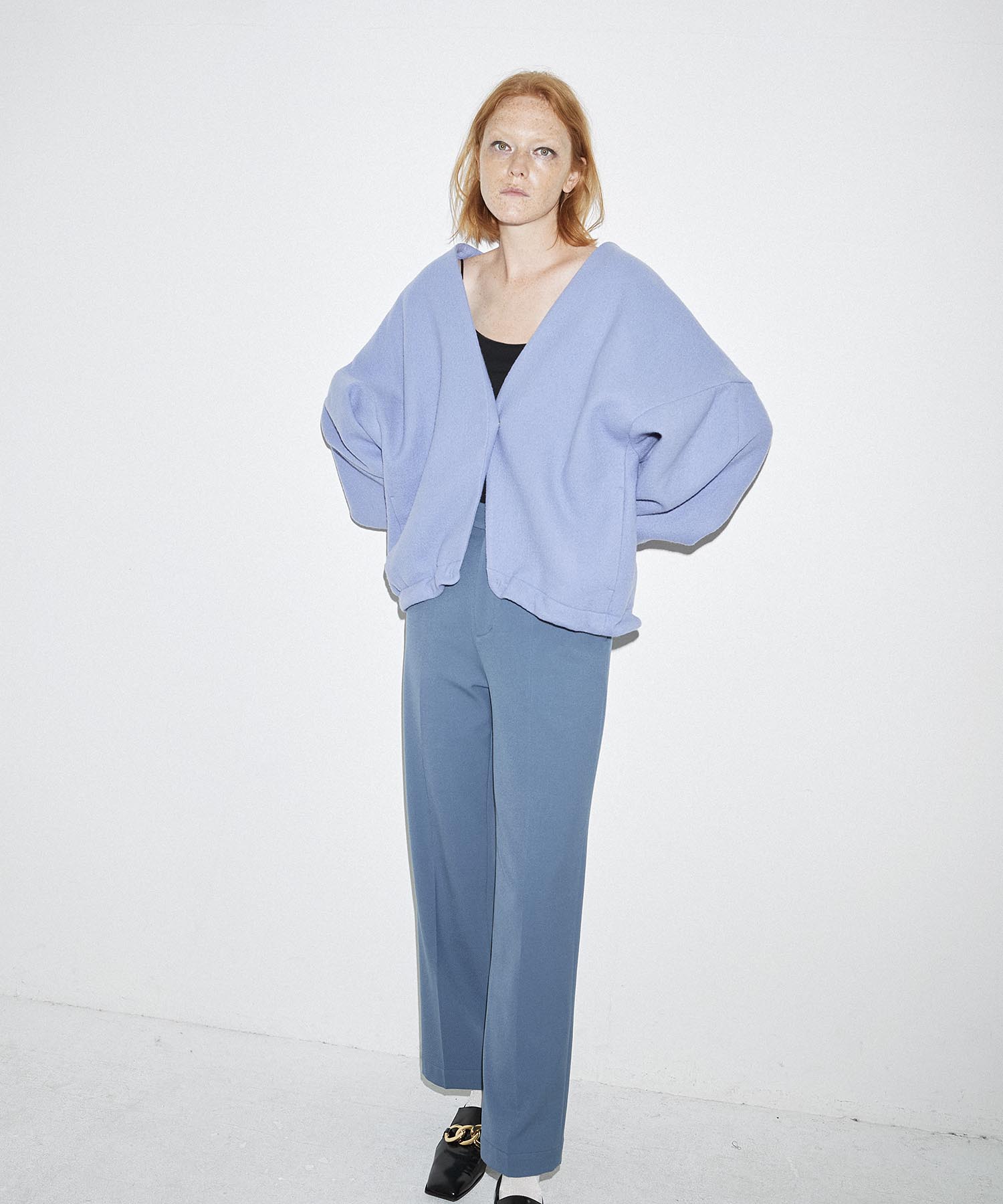 back zip no collar short coat