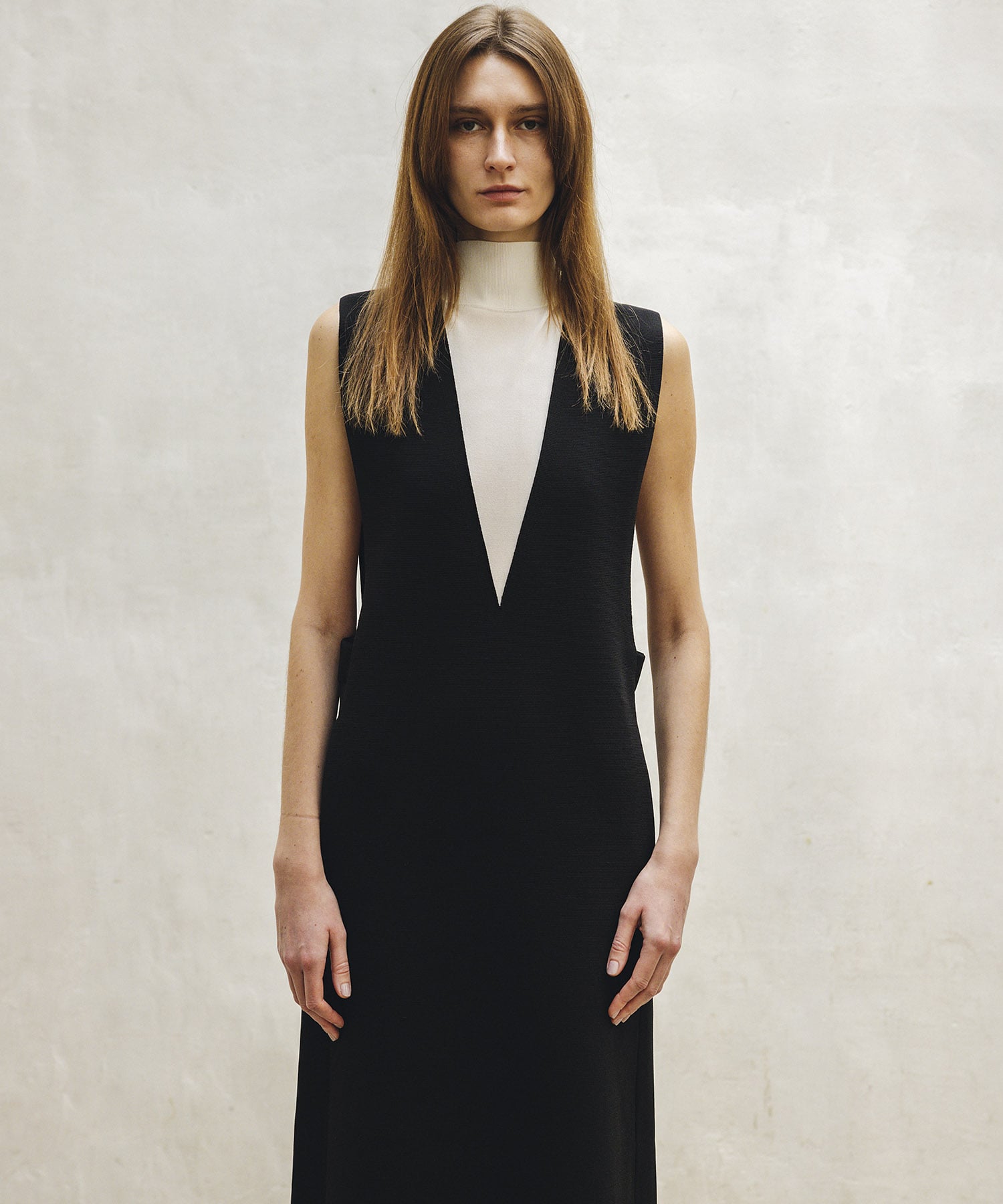 bicolor long&lean knit dress