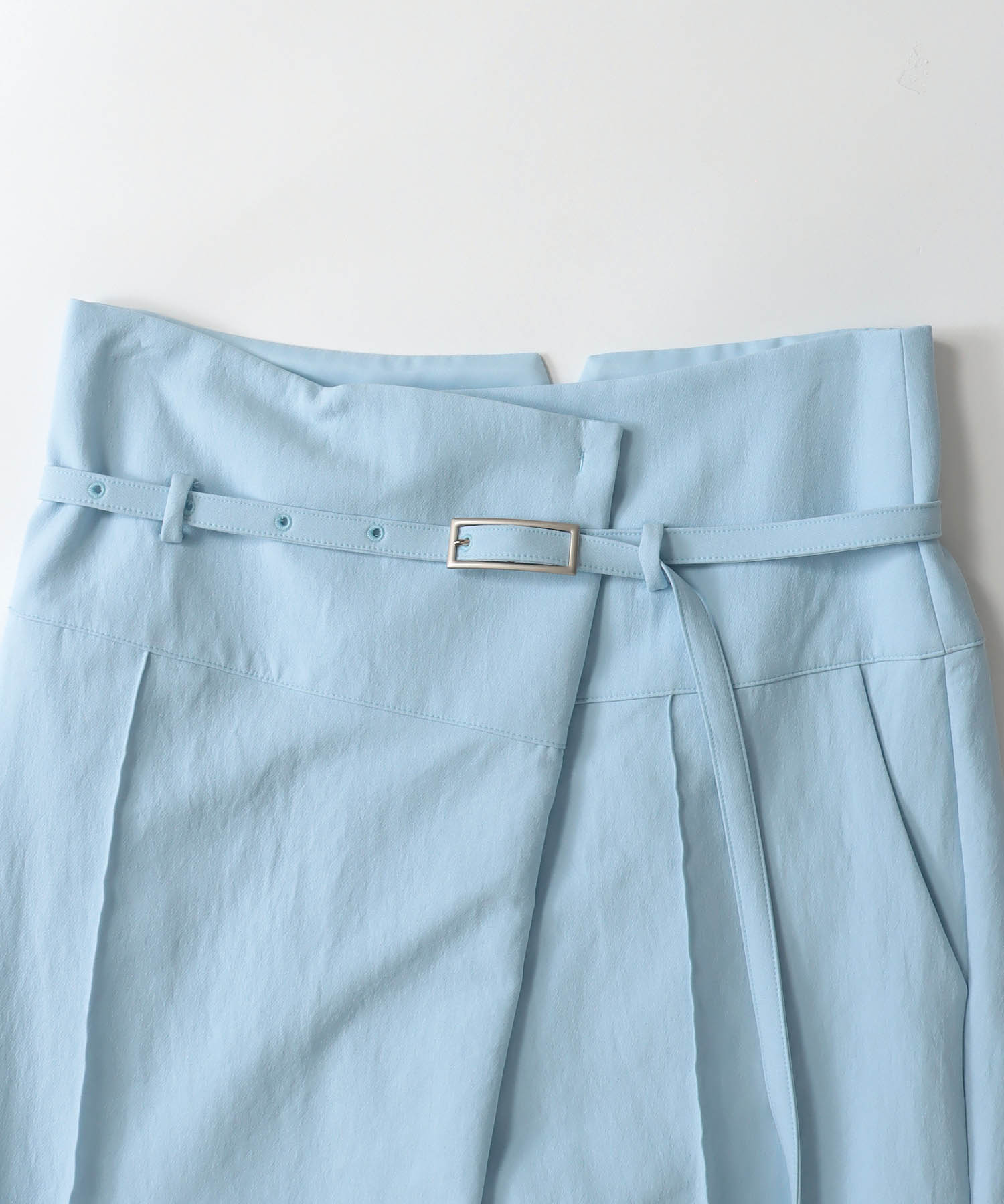 high waist pin tuck pants