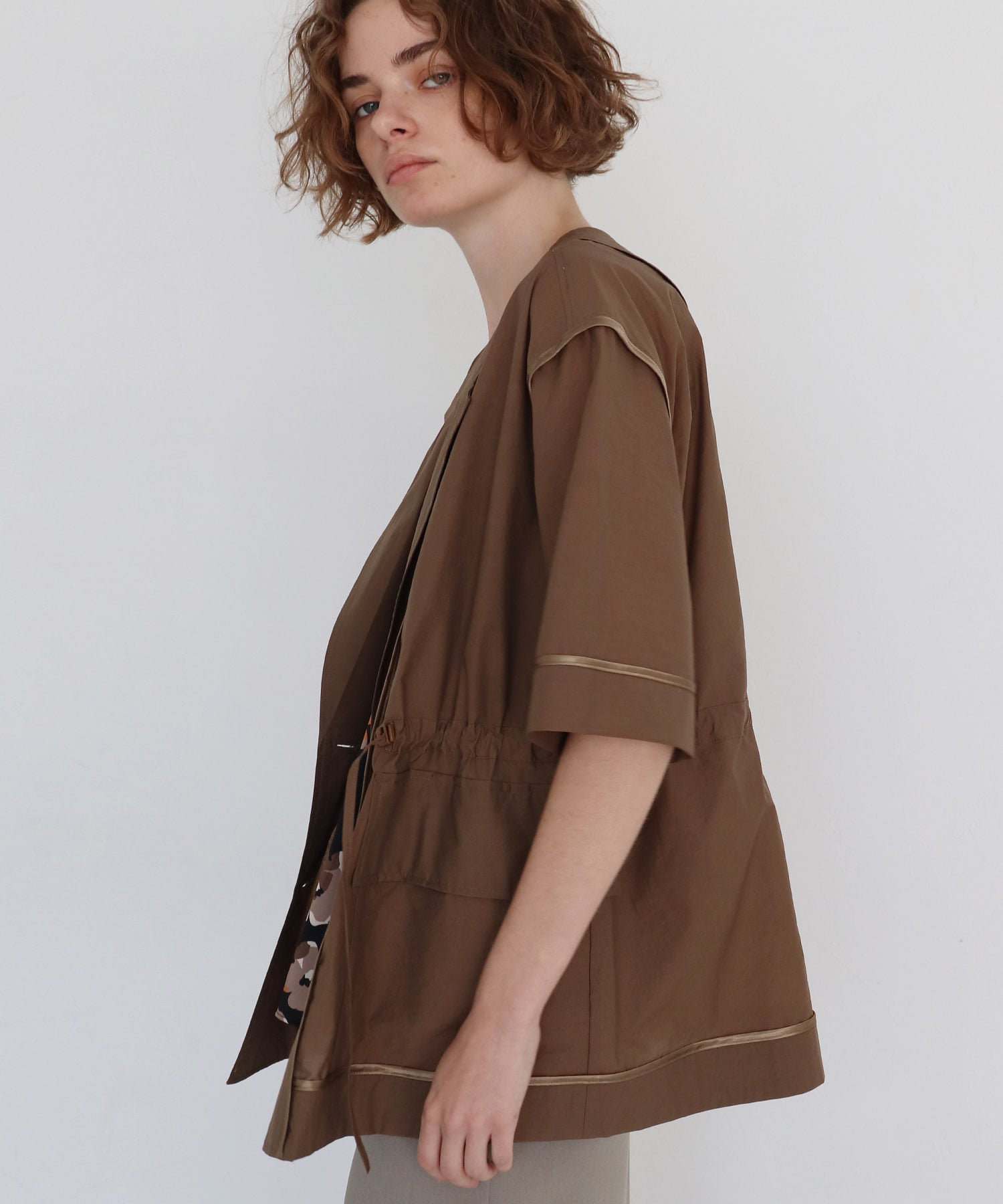inside out half sleeve jacket