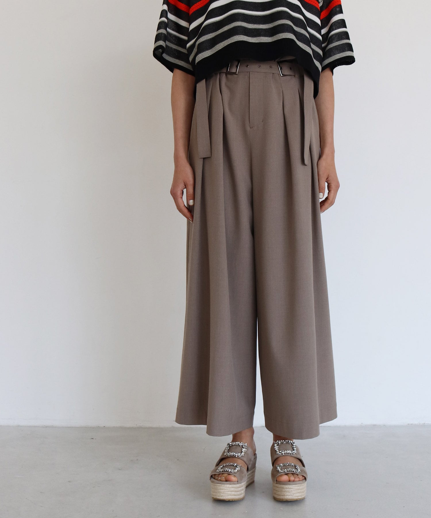 T/R stretch baggy pants