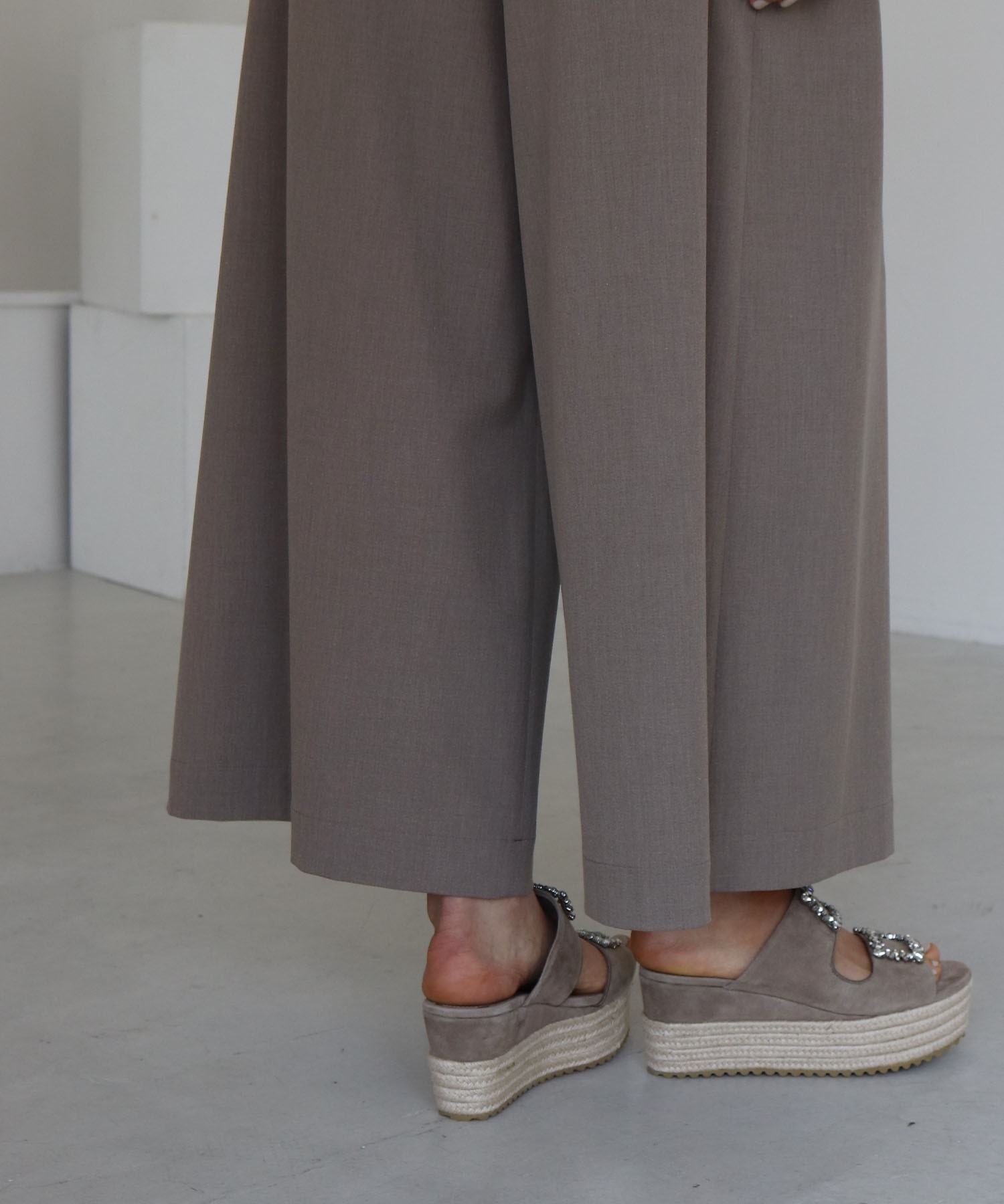 T/R stretch baggy pants